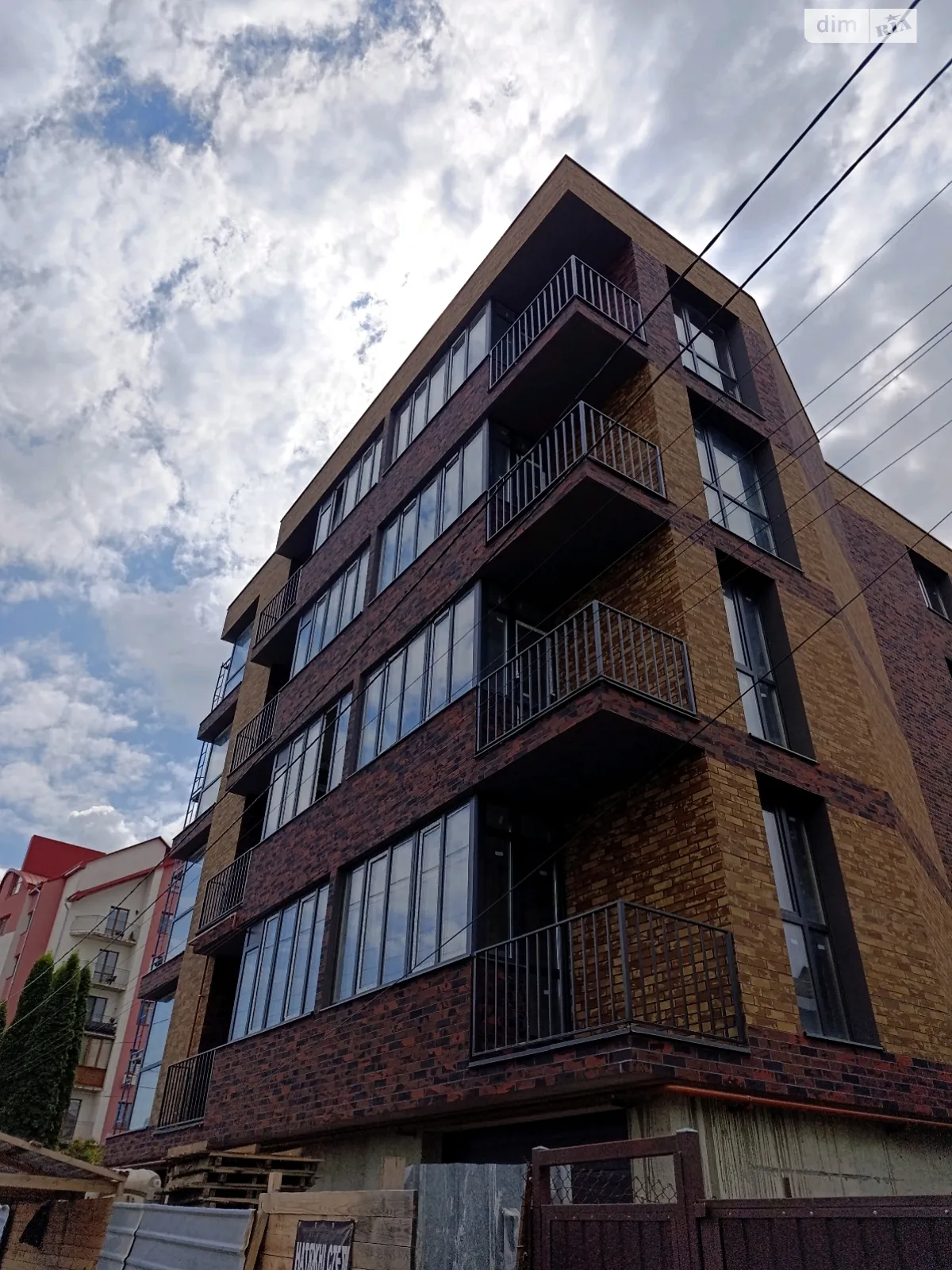 1-кімнатна квартира 41 кв. м у Тернополі, вул. Чумацька, 31 - фото 1