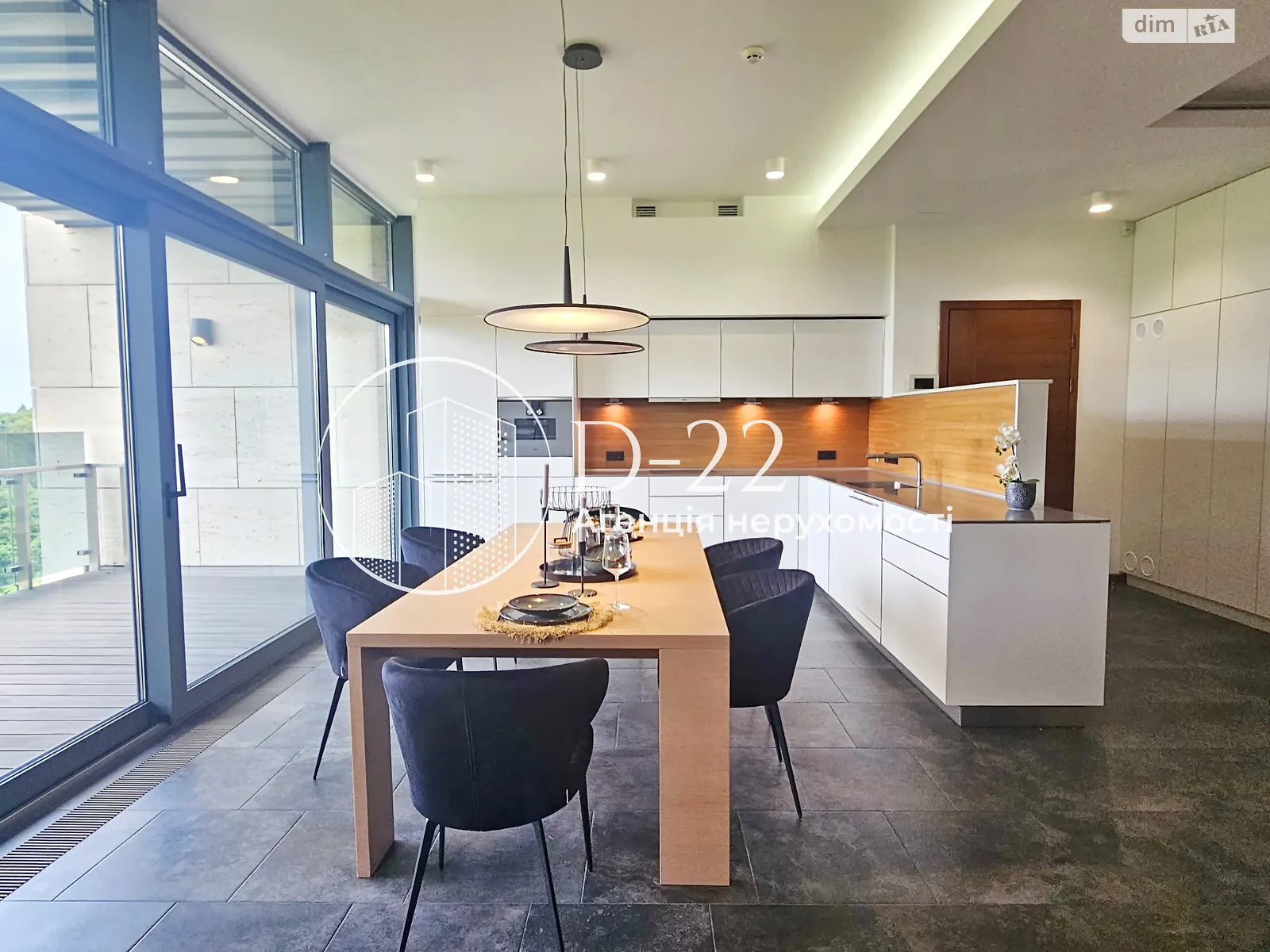 Сдается в аренду 4-комнатная квартира 265 кв. м в Киеве, цена: 6500 $ - фото 1