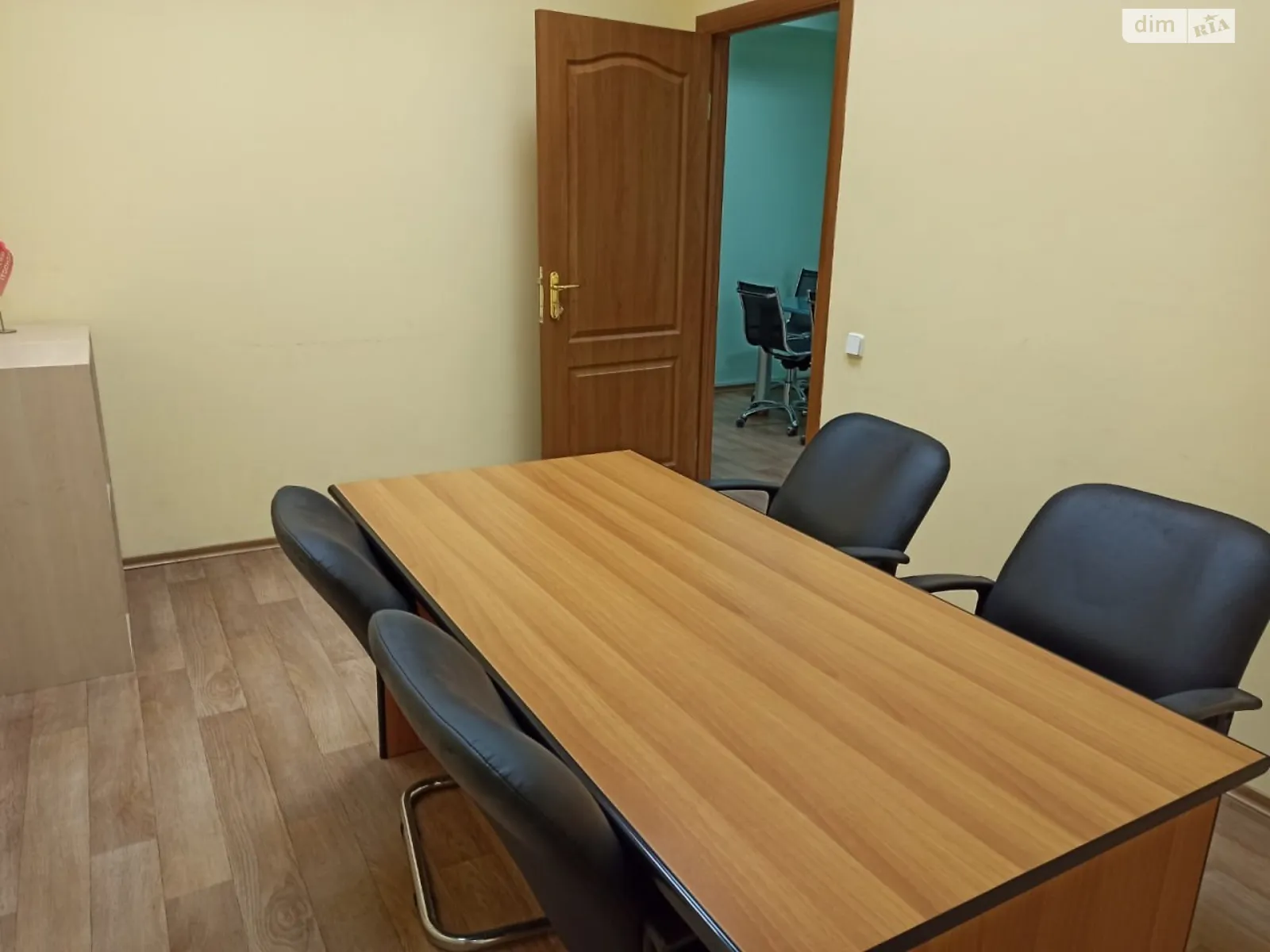 Здається в оренду офіс 85 кв. м в бізнес-центрі, цена: 29750 грн - фото 1