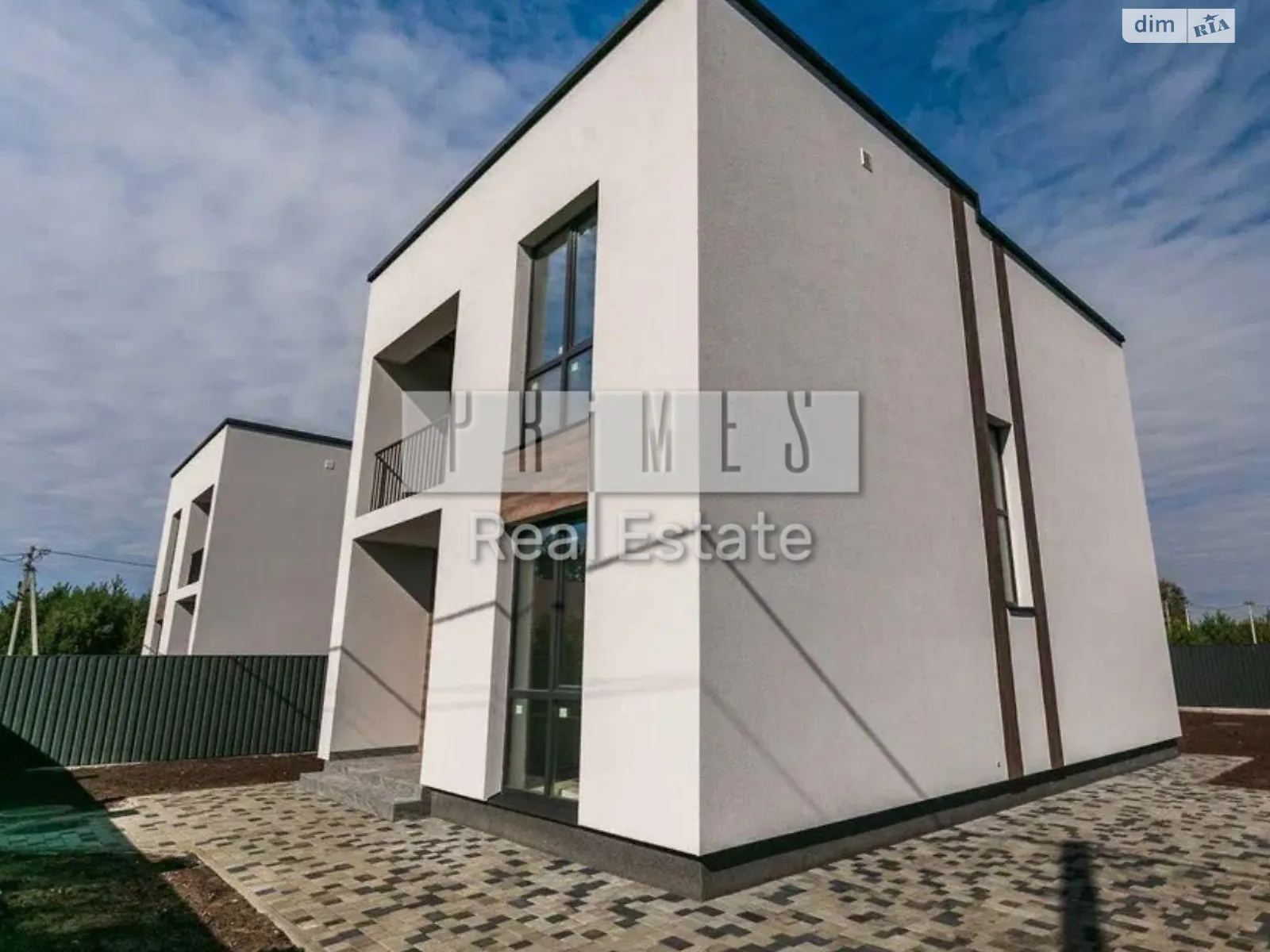 Продается дом на 2 этажа 110 кв. м с террасой, цена: 117000 $ - фото 1