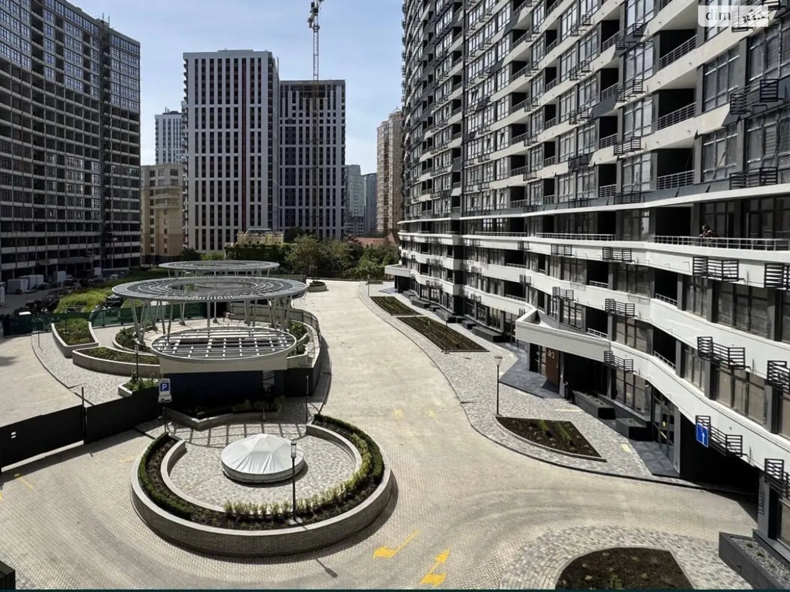 Продається 2-кімнатна квартира 64 кв. м у Одесі, пров. Курортний, 2 - фото 1