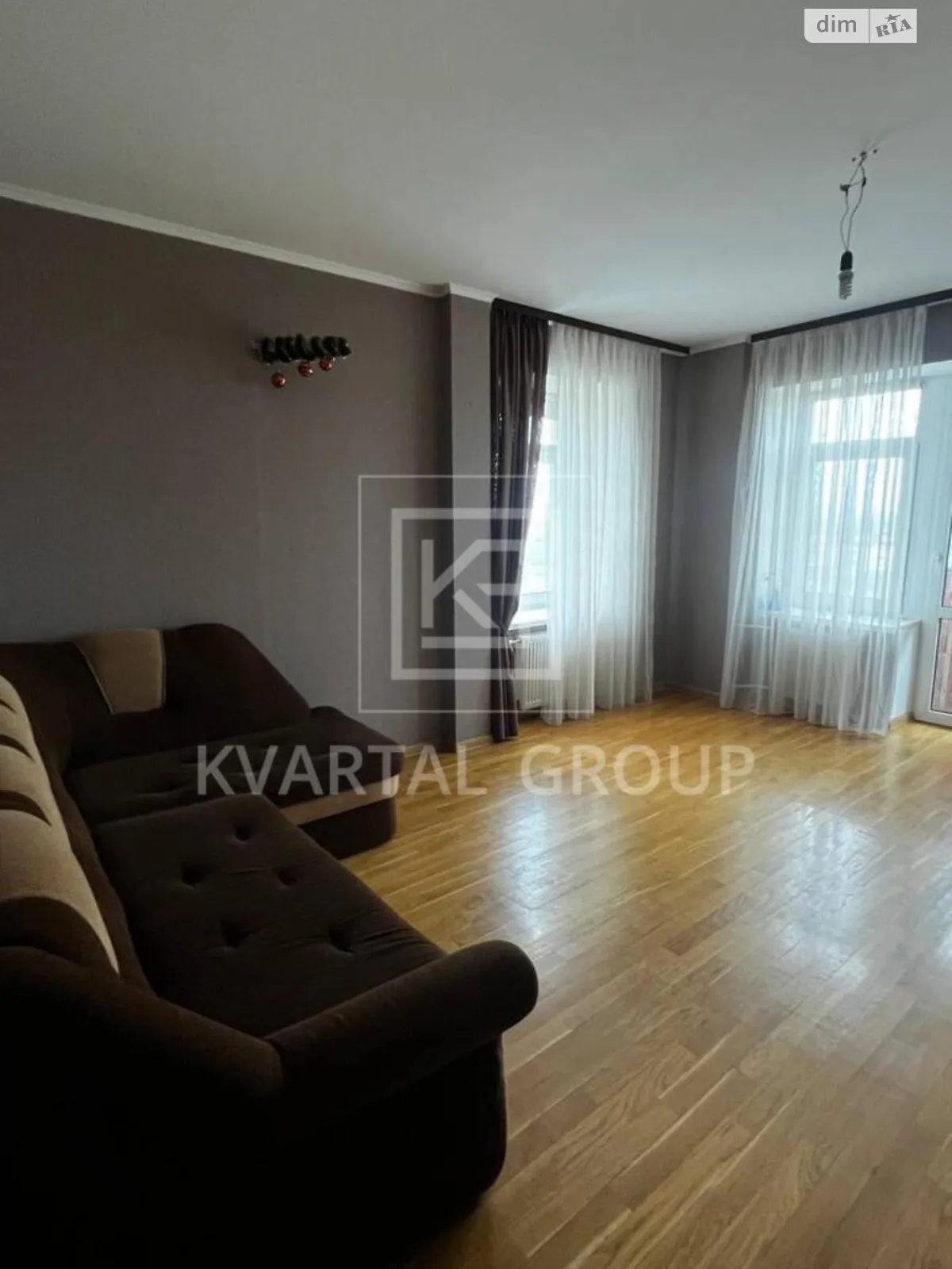 Продается 2-комнатная квартира 58.6 кв. м в Буче, ул. Центральная - фото 1