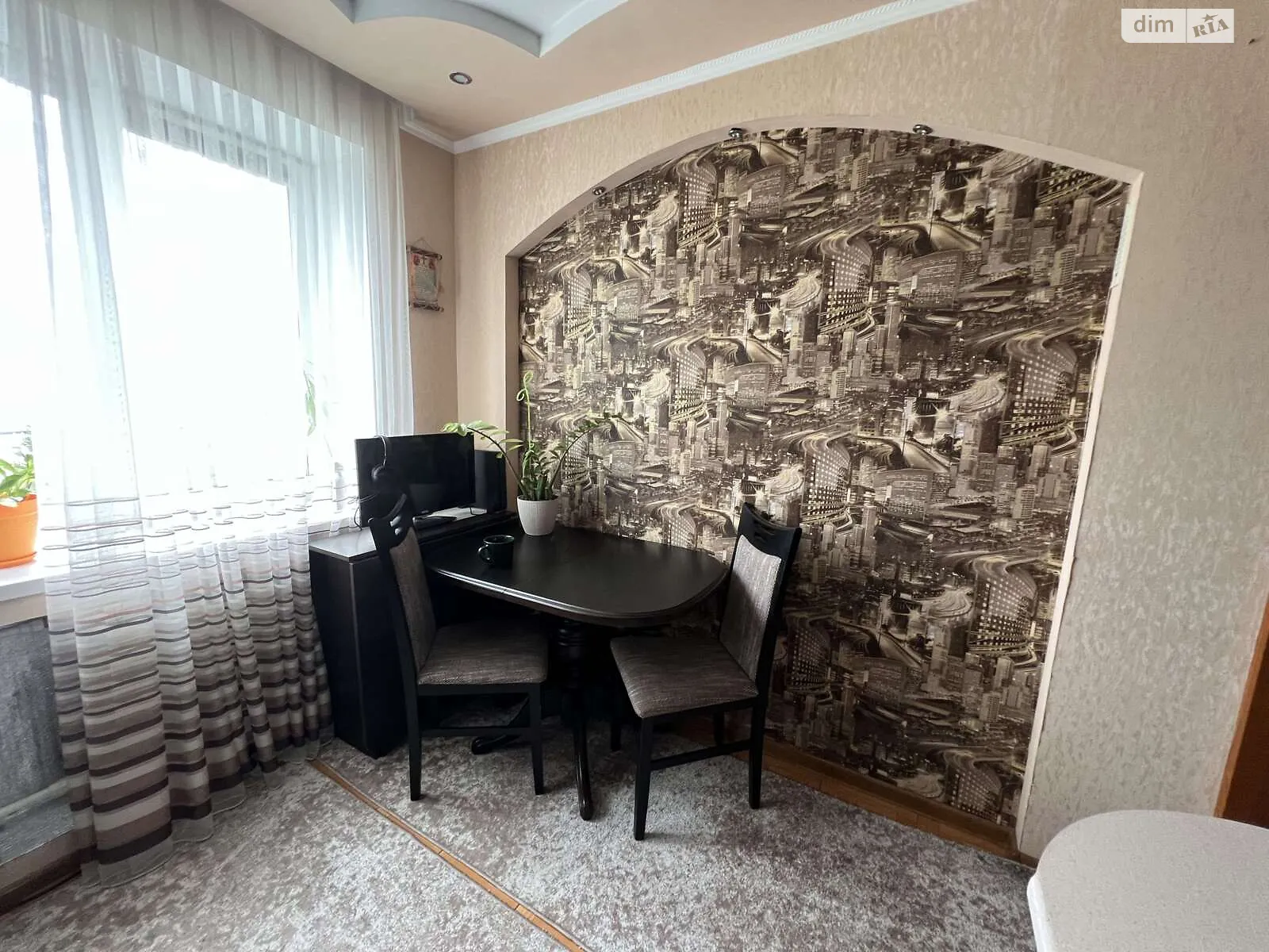 Продается 1-комнатная квартира 37 кв. м в Виннице, ул. Брацлавская - фото 1