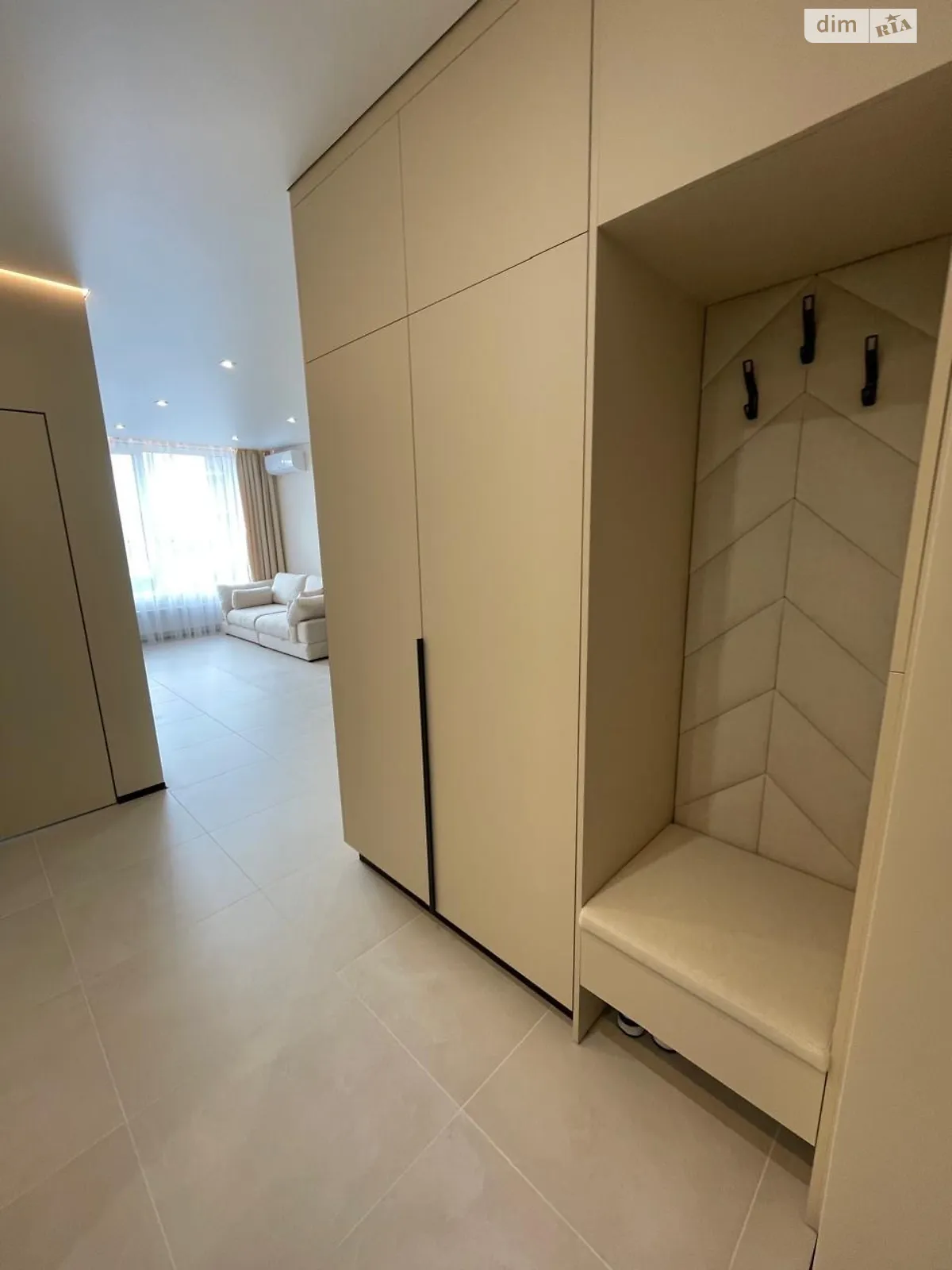 Продается 2-комнатная квартира 47 кв. м в Киеве, наб. Днепровская, 15Д - фото 1