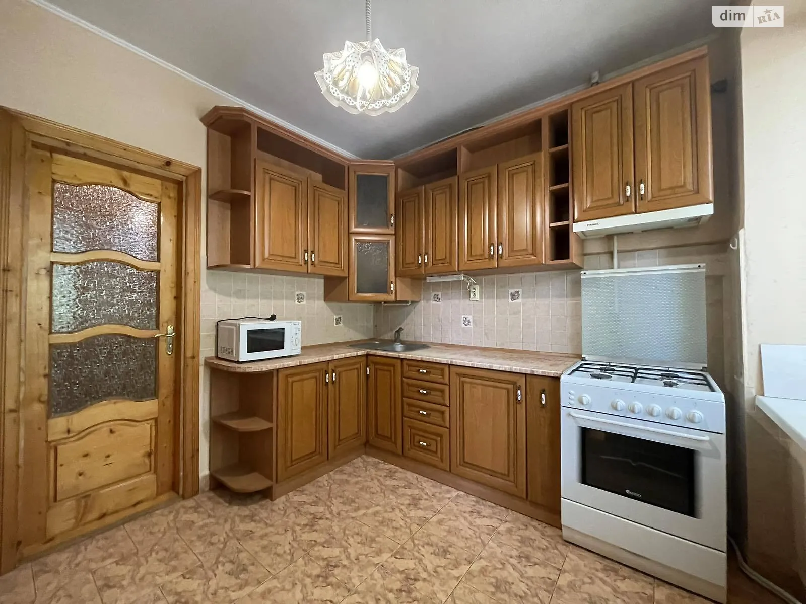 Продається 3-кімнатна квартира 81.2 кв. м у Ужгороді, вул. Митна - фото 1