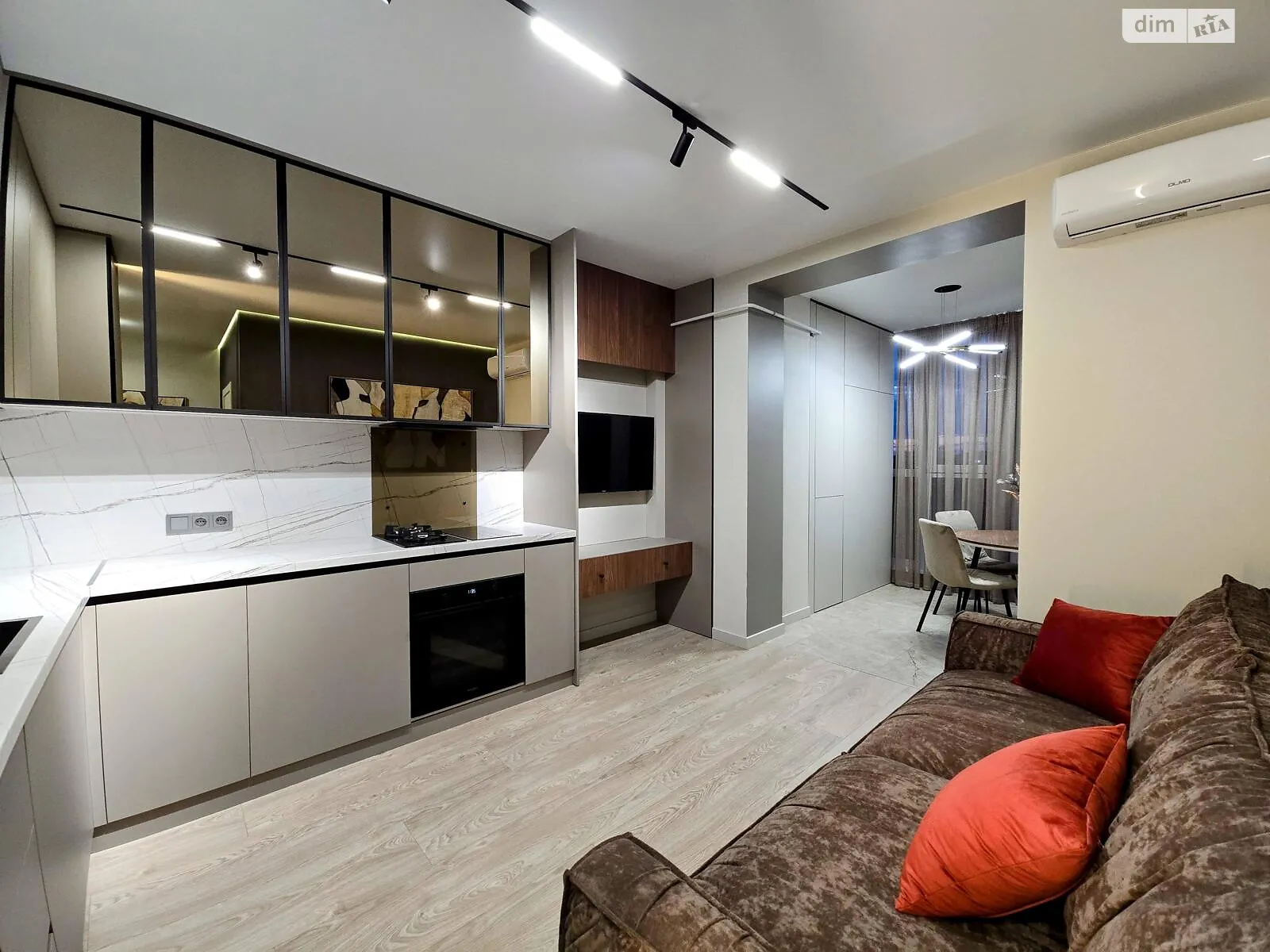 Продается 2-комнатная квартира 66 кв. м в Софиевской Борщаговке, просп. Мартынова, 32 - фото 1