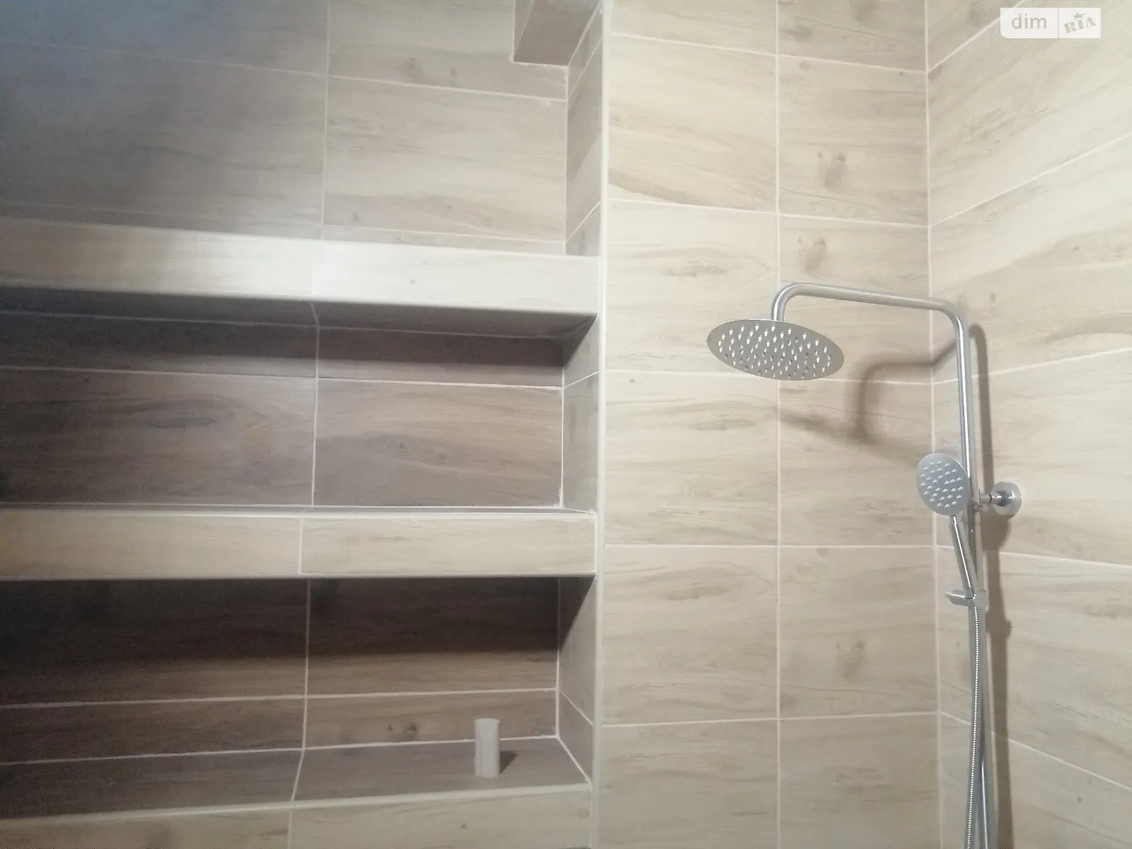 Продается 1-комнатная квартира 43.5 кв. м в Крыжановка, ул. Академика Сахарова, 9А - фото 1