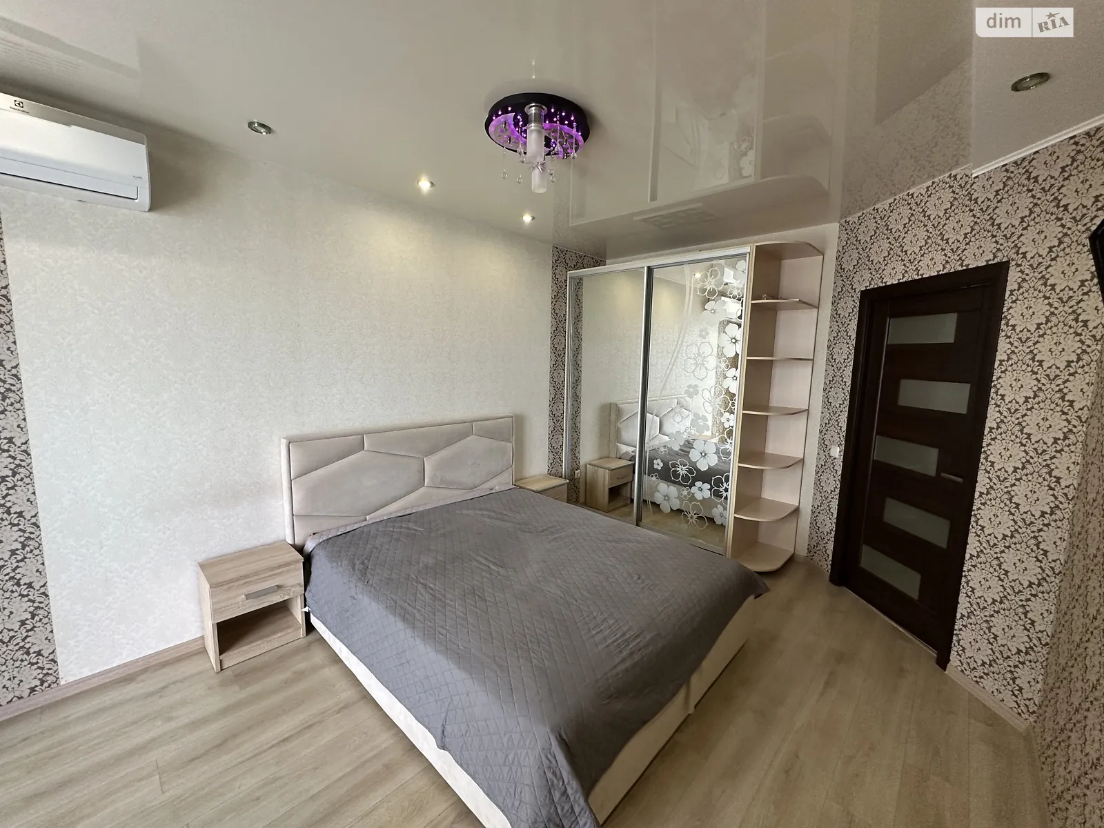 Продается 1-комнатная квартира 46 кв. м в Виннице, ул. Шимка Максима, 1 - фото 1