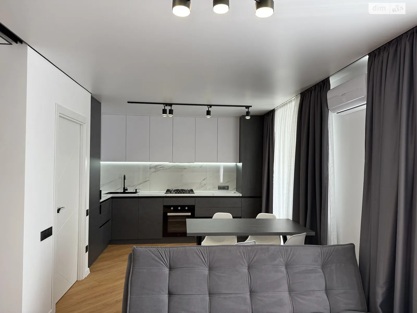 1-комнатная квартира 45 кв. м в Тернополе, цена: 62000 $ - фото 1