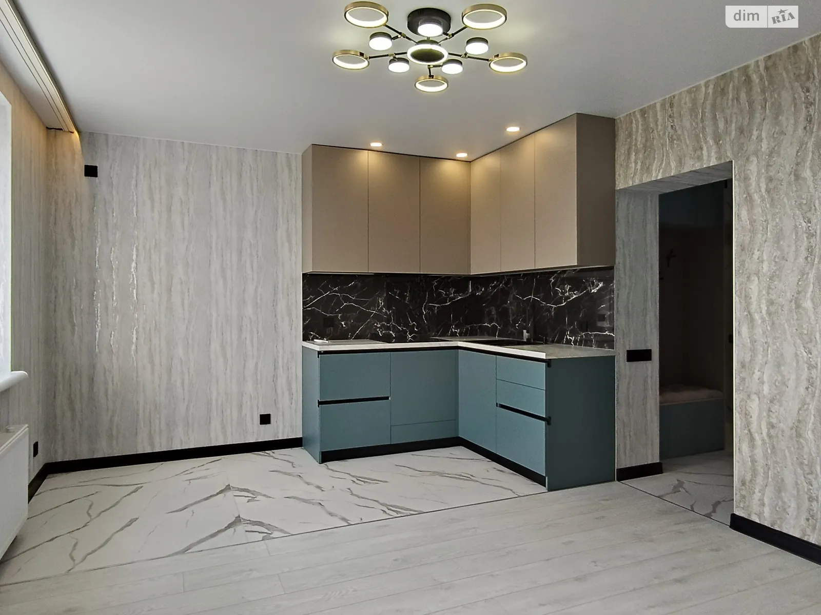 Продается 2-комнатная квартира 60 кв. м в Харькове, ул. Заливная, 4 - фото 1
