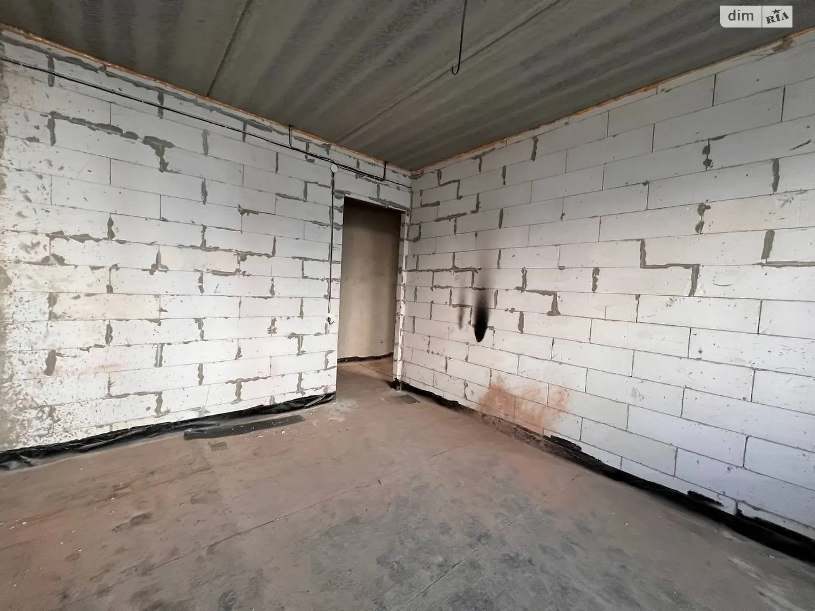 Продається 1-кімнатна квартира 44.1 кв. м у Березині, вул. Райдужна, 104 - фото 1