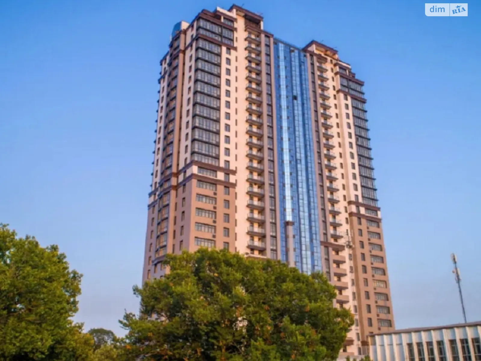 Продається 1-кімнатна квартира 66 кв. м у Одесі, просп. Шевченка, 29/1 - фото 1