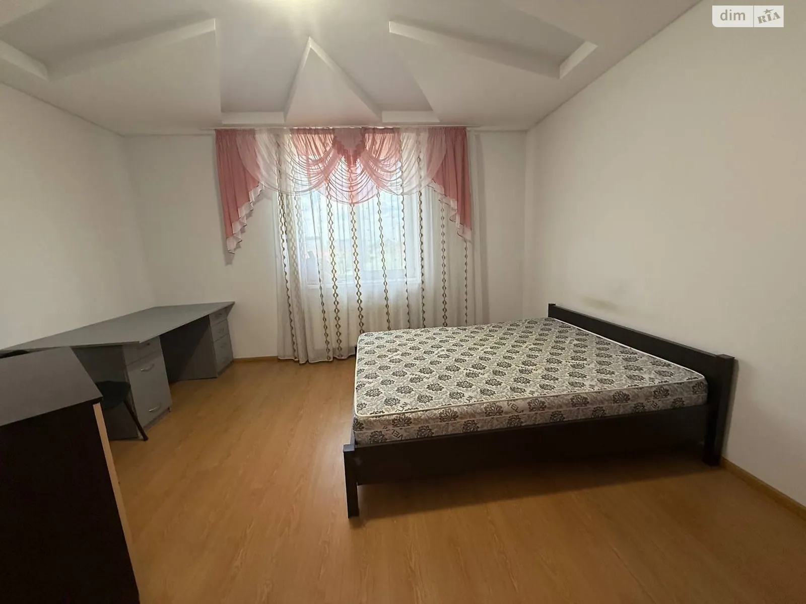 Продается 1-комнатная квартира 39.7 кв. м в Петропавловской Борщаговке, ул. Садовая, 1В корпус 2 - фото 1