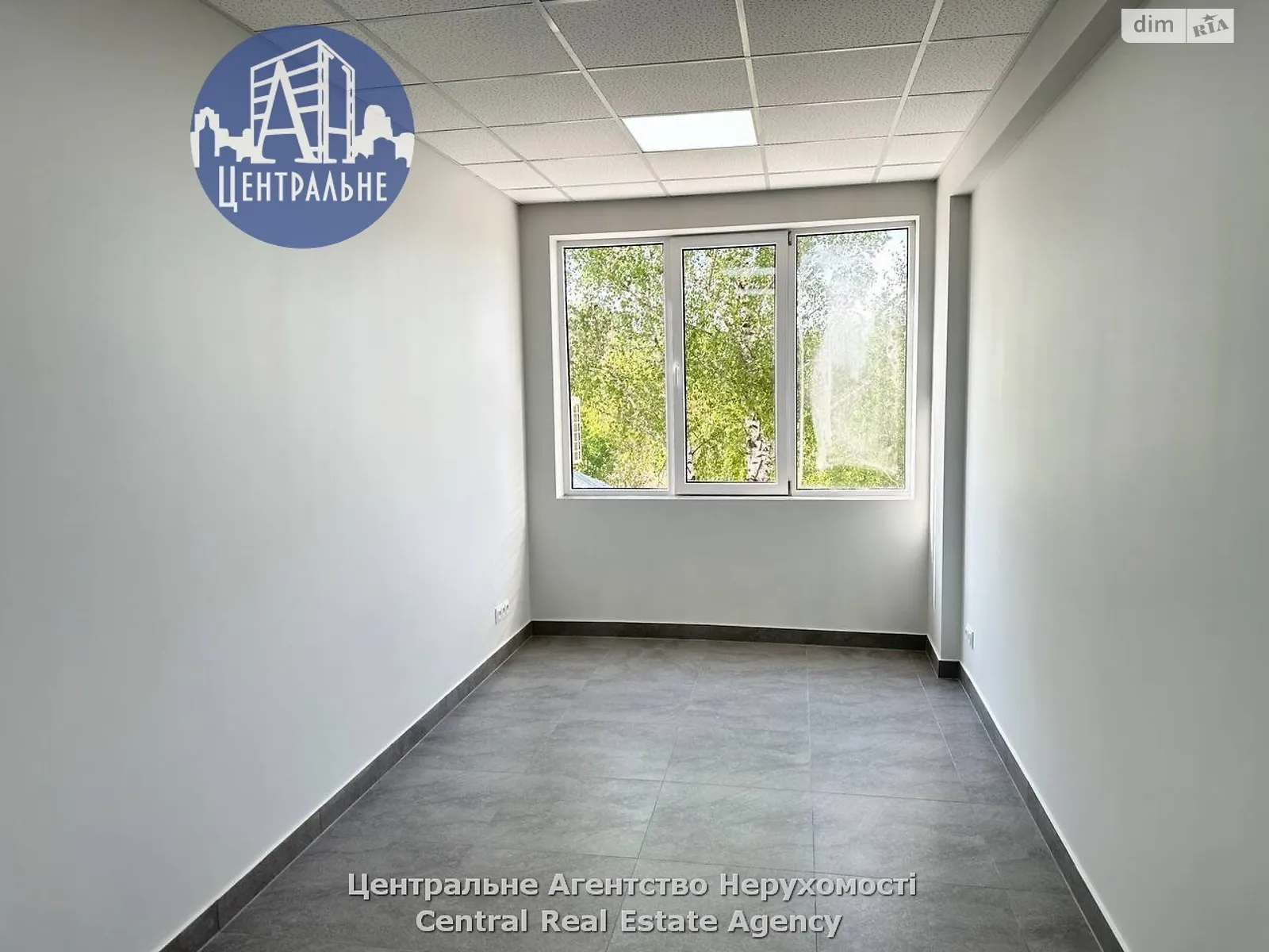 Здається в оренду офіс 42.6 кв. м в бізнес-центрі, цена: 12908 грн - фото 1