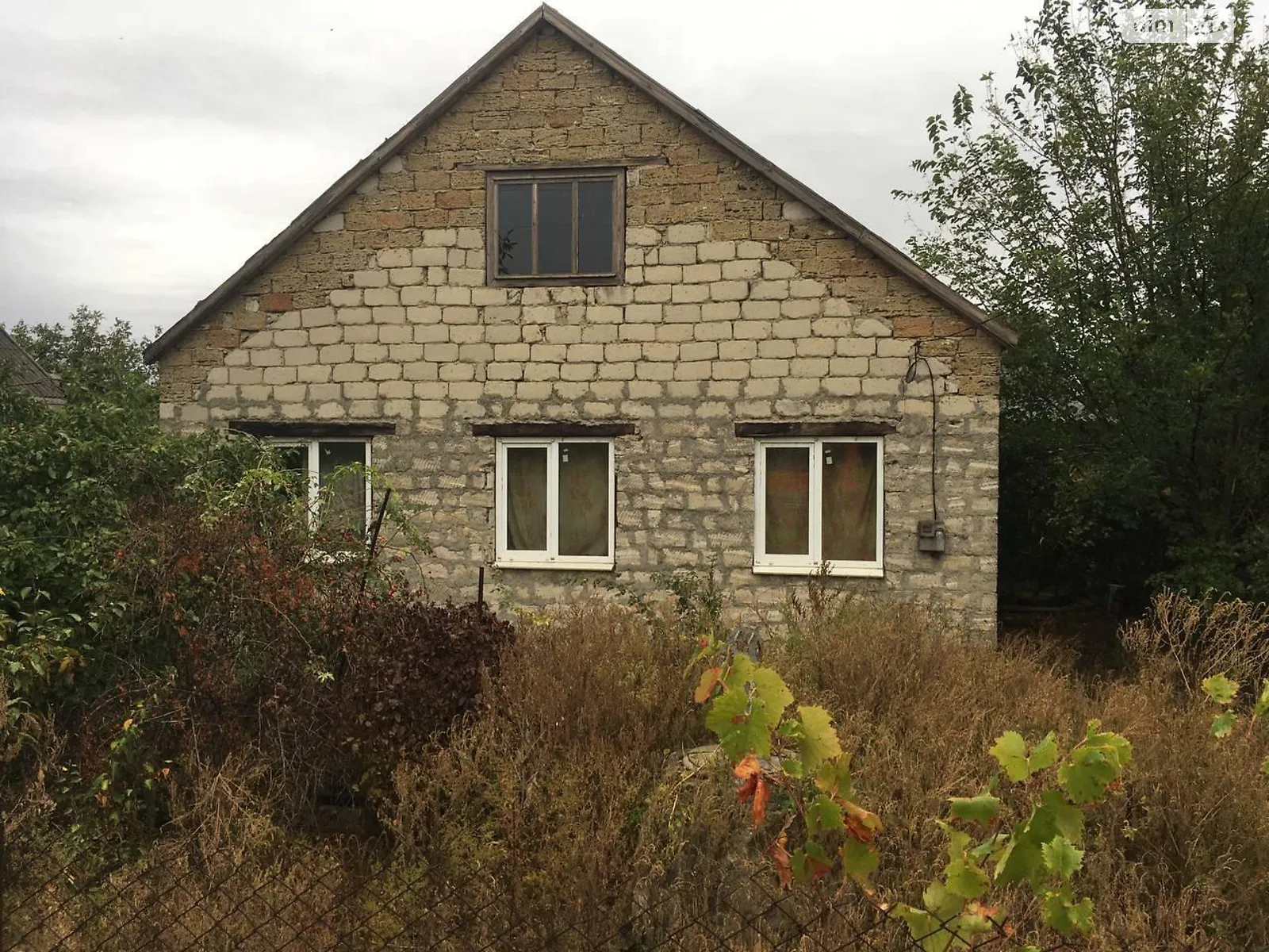 Продается одноэтажный дом 136.8 кв. м с гаражом, цена: 13000 $ - фото 1