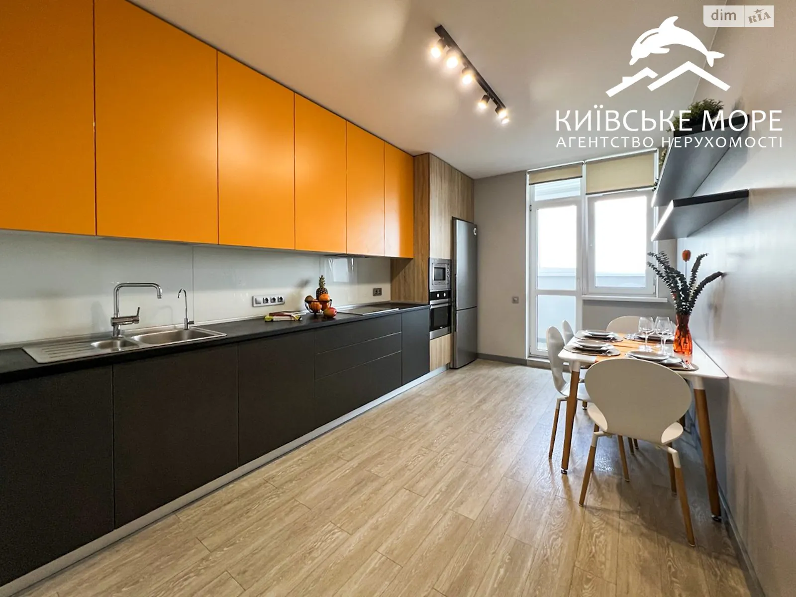 Продается 1-комнатная квартира 52 кв. м в Киеве, ул. Воскресенская, 16В - фото 1