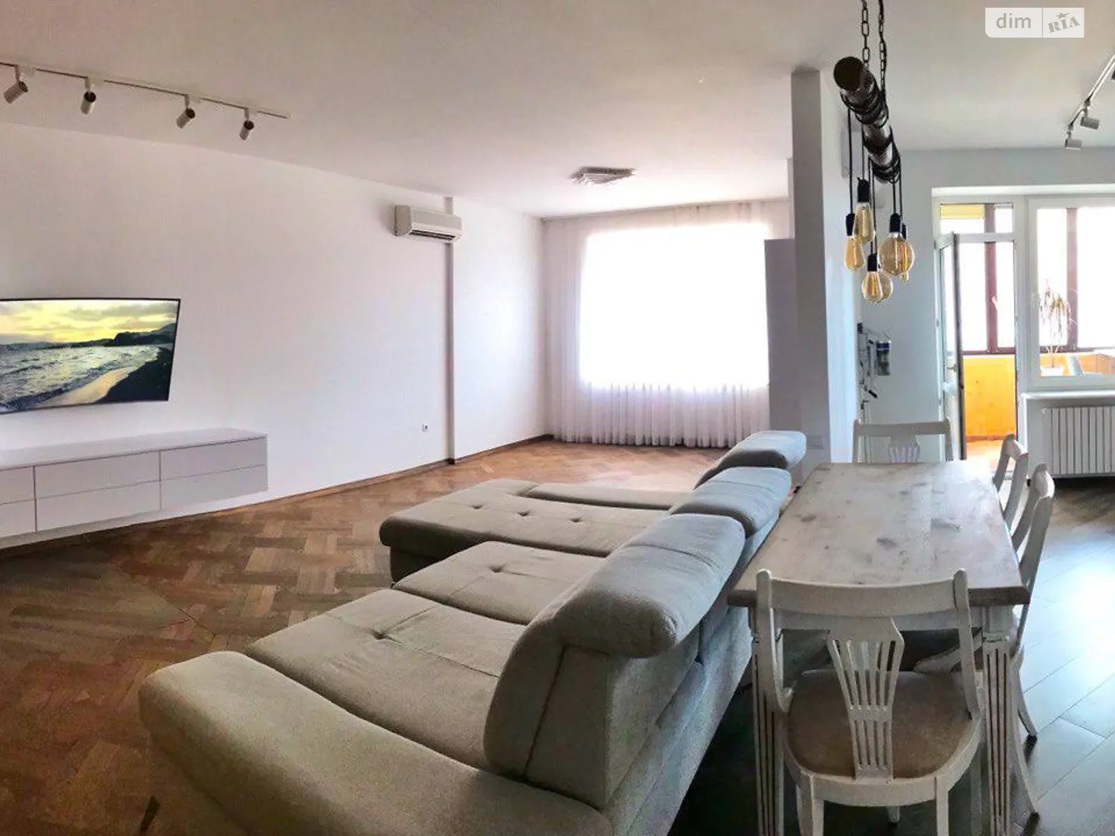 Продається 2-кімнатна квартира 96.9 кв. м у Одесі, вул. Тіниста, 15 - фото 1