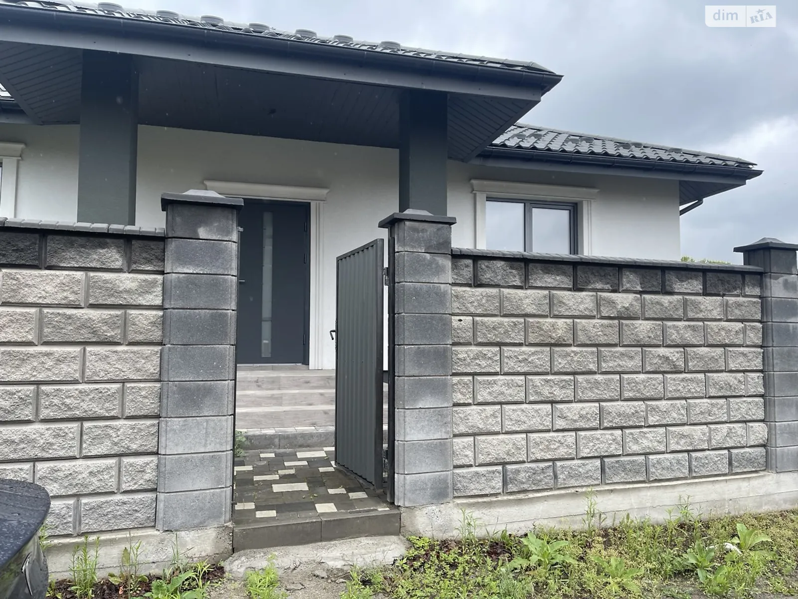 Продается одноэтажный дом 110 кв. м с садом, цена: 120000 $ - фото 1