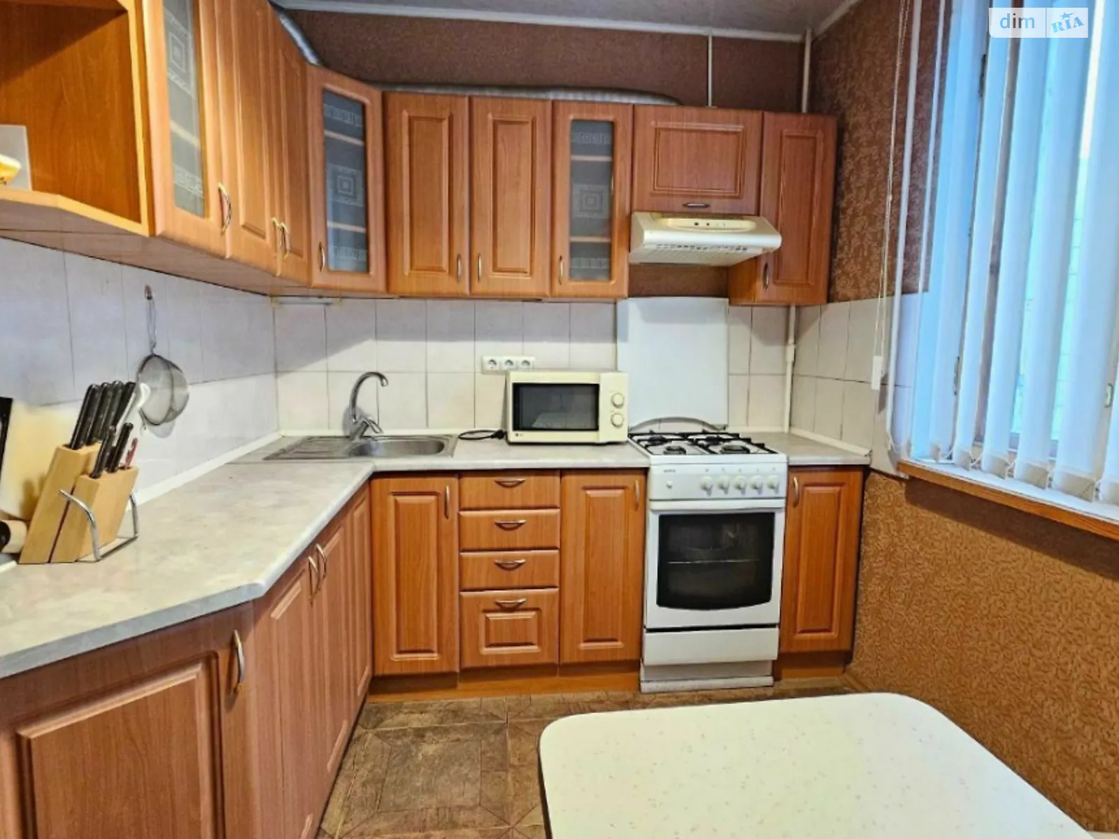Сдается в аренду 1-комнатная квартира 39 кв. м в Харькове, ул. Клочковская, 152А - фото 1