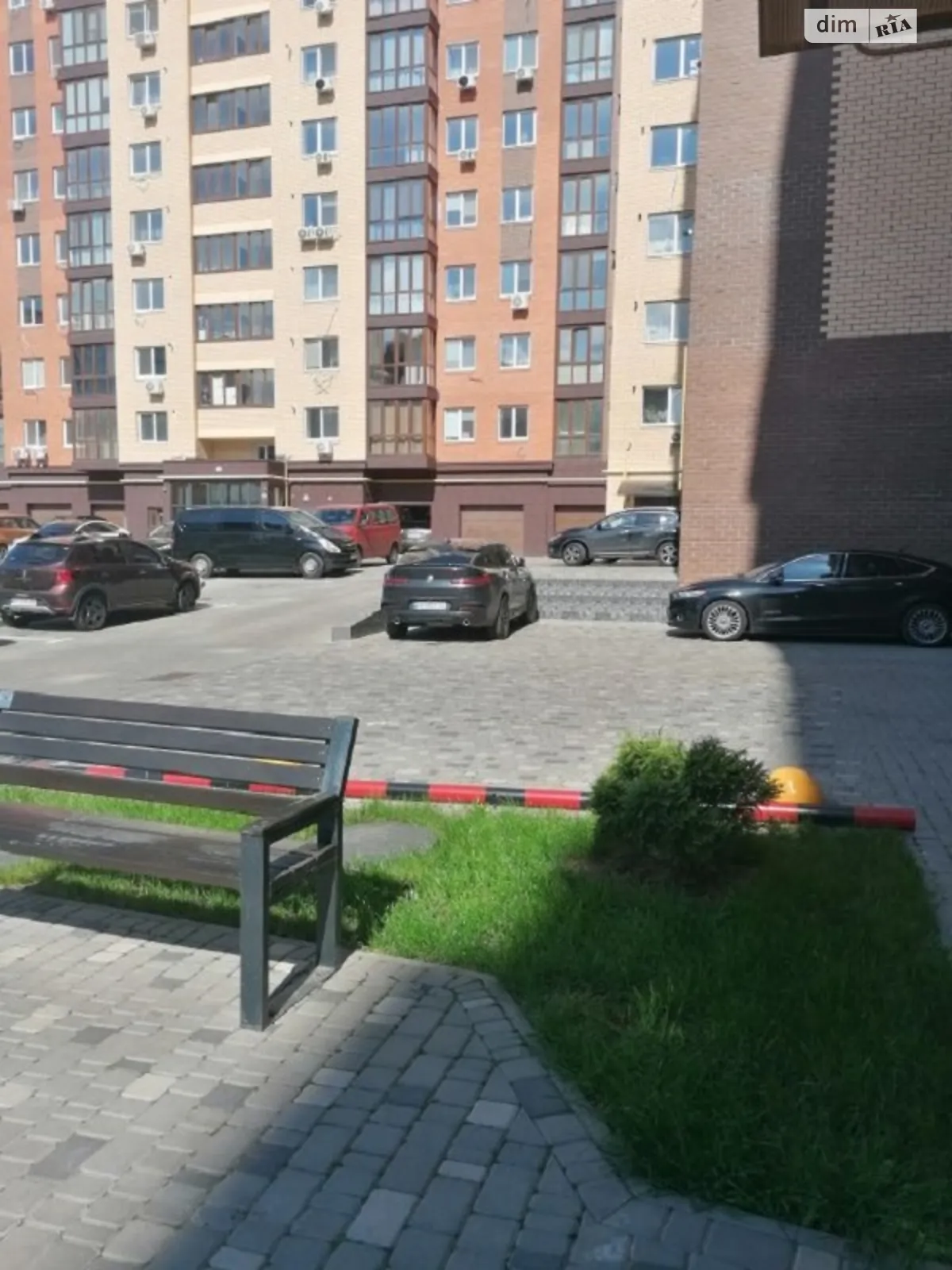 Продається 2-кімнатна квартира 60 кв. м у Одесі, вул. Академіка Сахарова, 5Д - фото 1