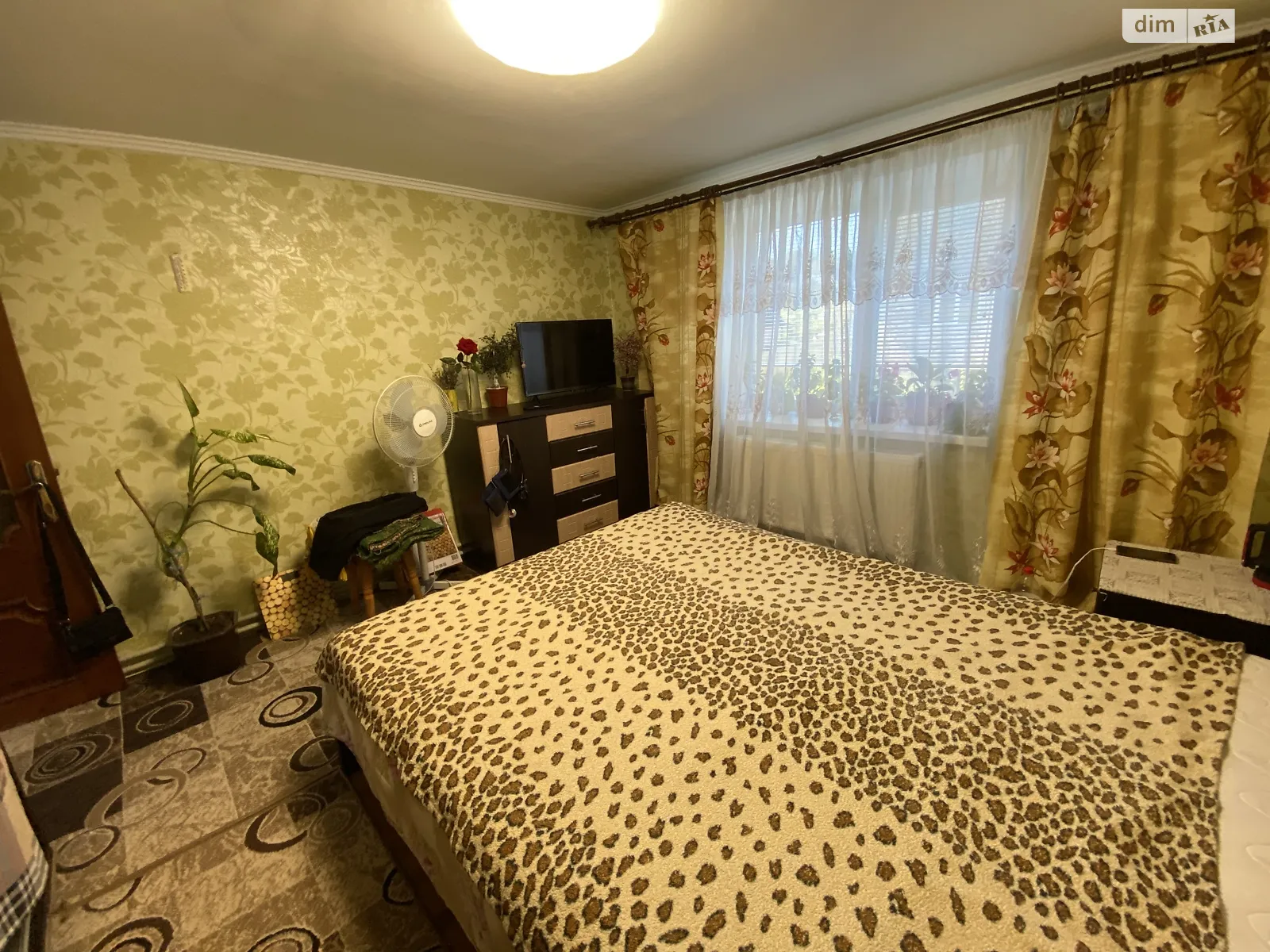 Продается дом на 2 этажа 98.6 кв. м с садом, цена: 56000 $ - фото 1