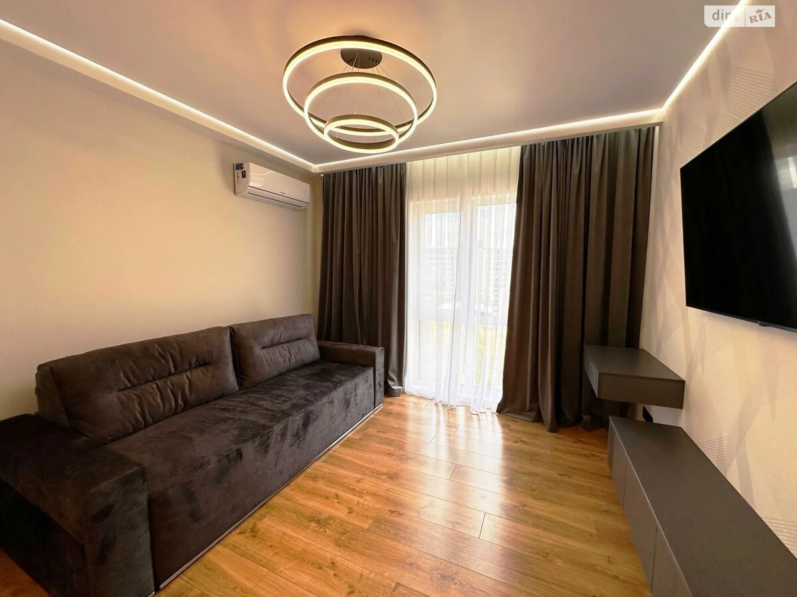 Продается 1-комнатная квартира 41 кв. м в Киеве, цена: 117000 $ - фото 1