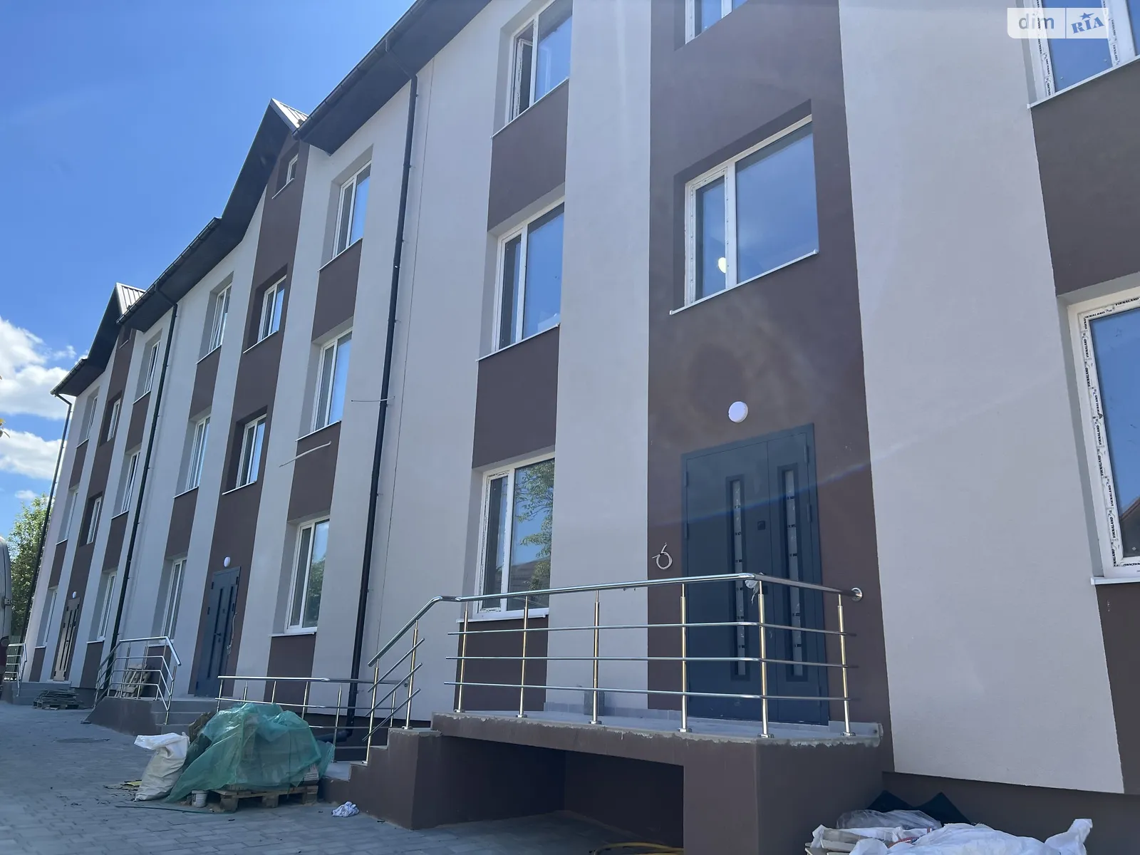 Продается 2-комнатная квартира 61 кв. м в Виннице, ул. Пластовая - фото 1