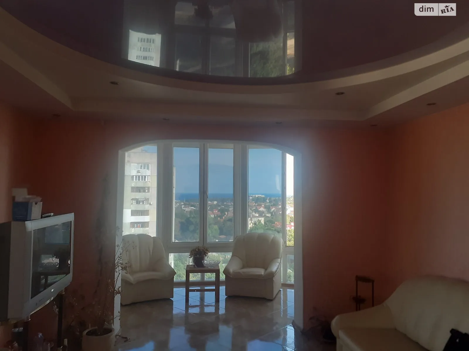 Продается 3-комнатная квартира 71 кв. м в Одессе, ул. Академика Королева - фото 1