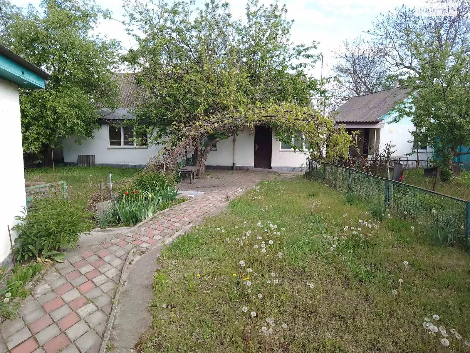 Продається одноповерховий будинок 73.1 кв. м з гаражем, цена: 12000 $ - фото 1