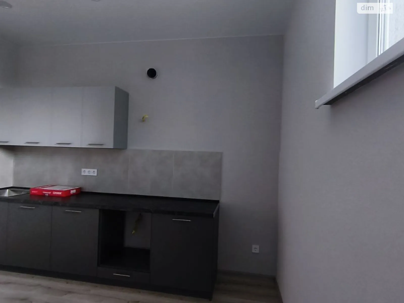 Продается 1-комнатная квартира 41 кв. м в Одессе, ул. Слободская - фото 1