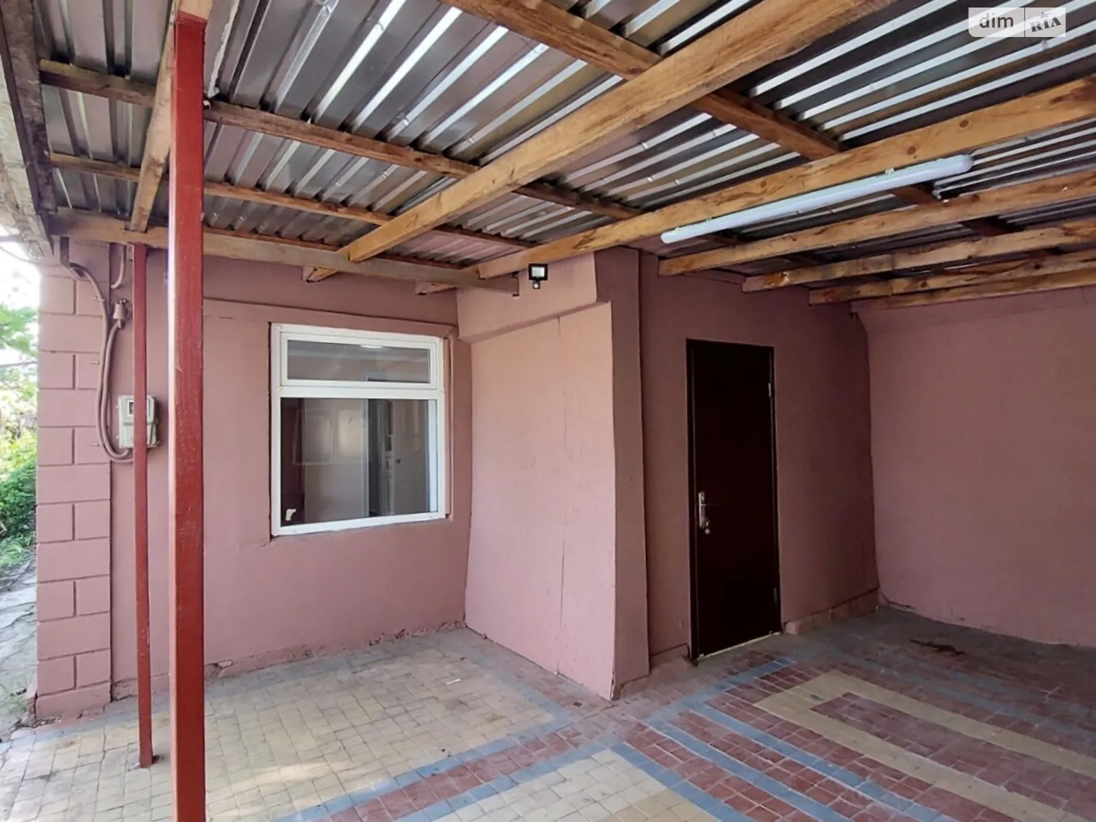 Продается одноэтажный дом 89 кв. м с камином, цена: 70000 $ - фото 1
