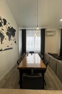Продажа квартиры, Львовская, Пустомыты, Грушевского улица, дом 82