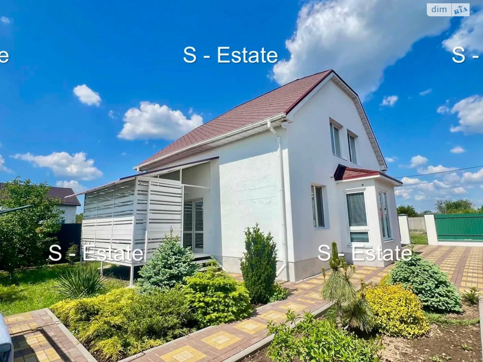 Продается дом на 2 этажа 117.5 кв. м с участком, цена: 120000 $ - фото 1