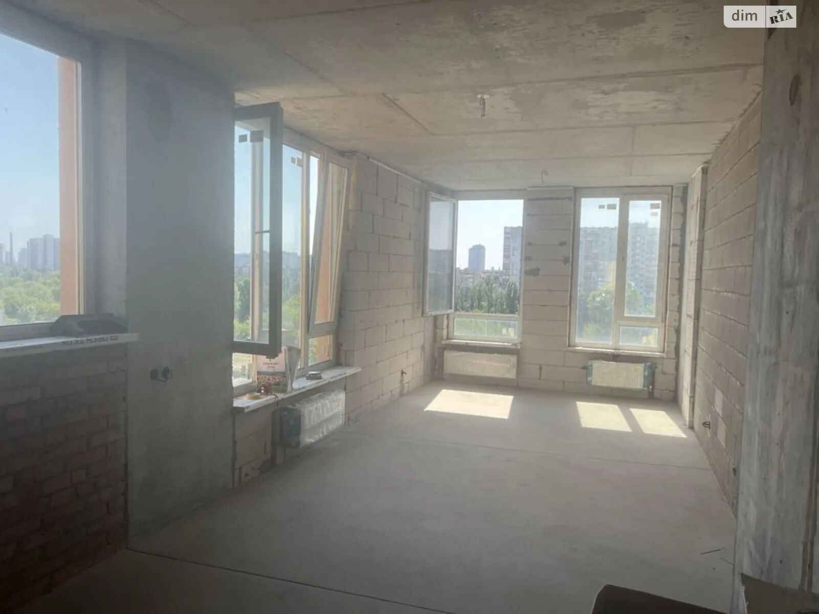 Продается 2-комнатная квартира 64 кв. м в Киеве, ул. Мартовская, 14Б - фото 1