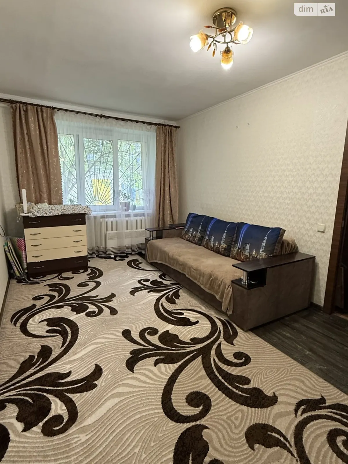 Продається 1-кімнатна квартира 29.6 кв. м у Полтаві, вул. Театральна, 4/6 - фото 1