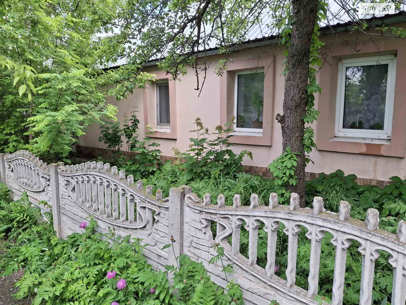 Продається одноповерховий будинок 65.7 кв. м з гаражем, цена: 49900 $ - фото 1