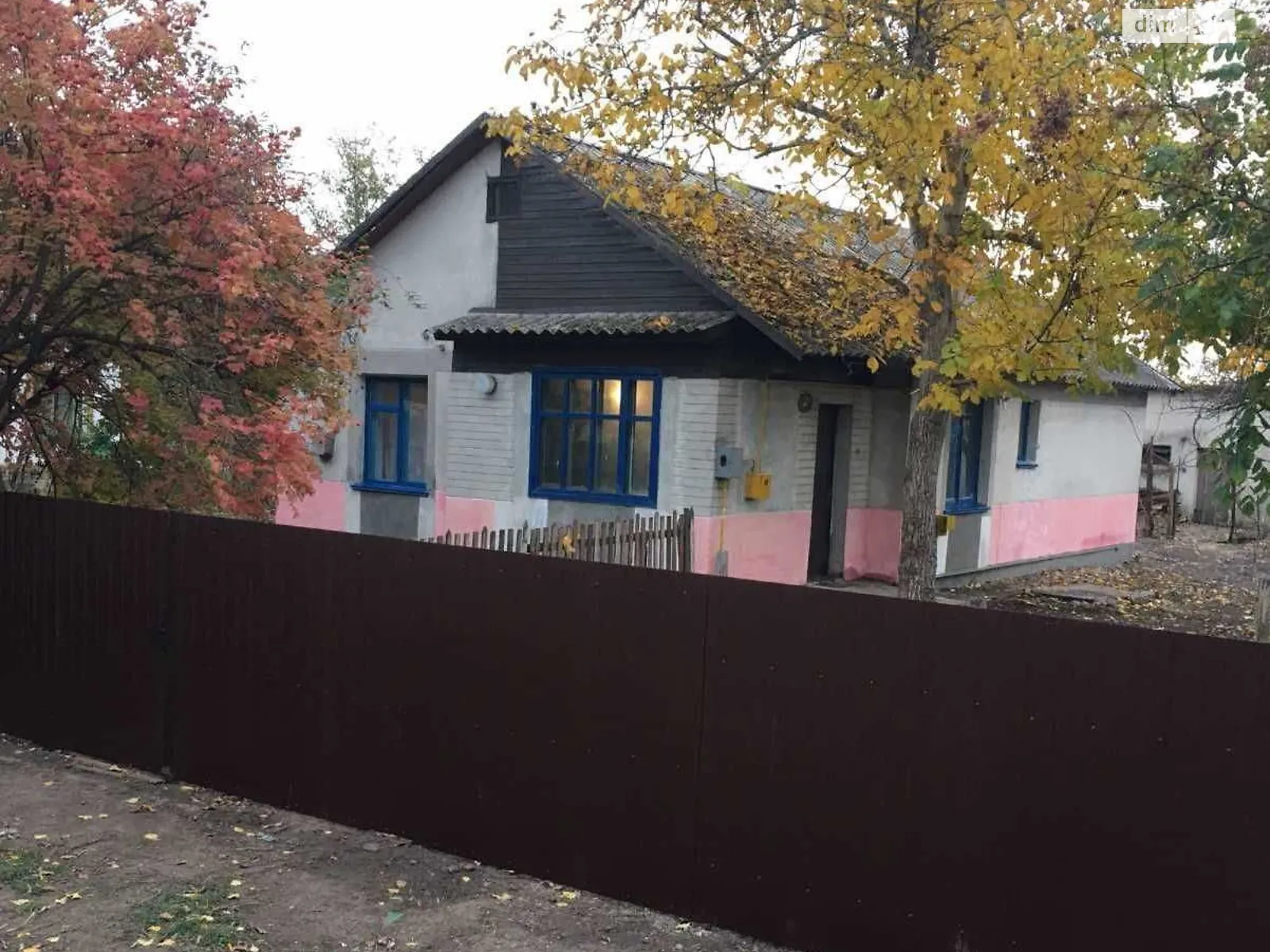 Продается одноэтажный дом 68.1 кв. м с бассейном, цена: 11500 $ - фото 1