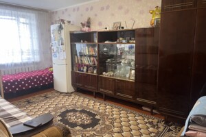 Куплю квартиру в Хотине без посредников