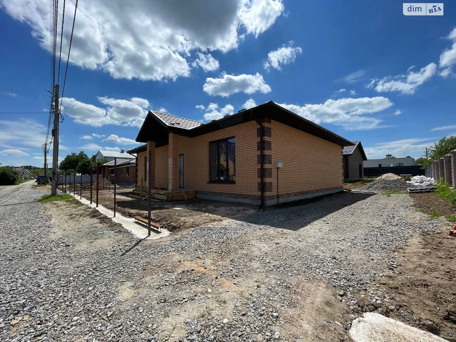 Продается одноэтажный дом 106 кв. м с садом, цена: 87000 $ - фото 1