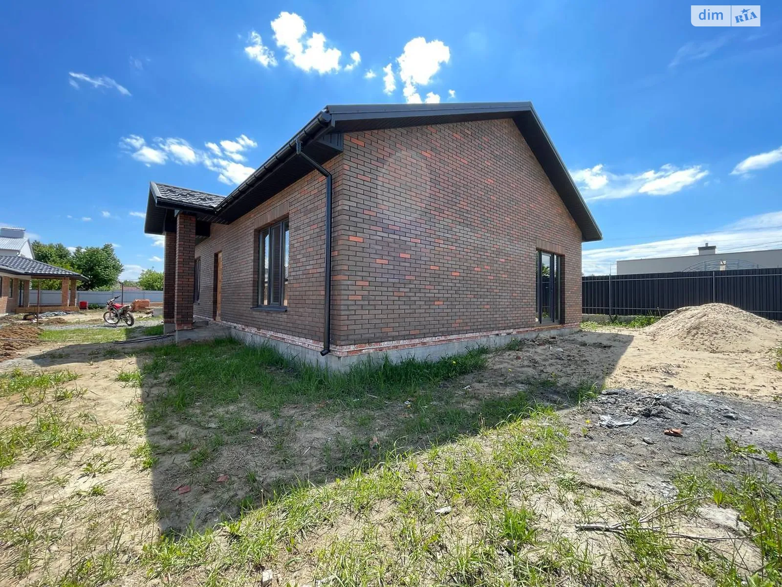 Продається одноповерховий будинок 106 кв. м з подвалом, цена: 82000 $ - фото 1
