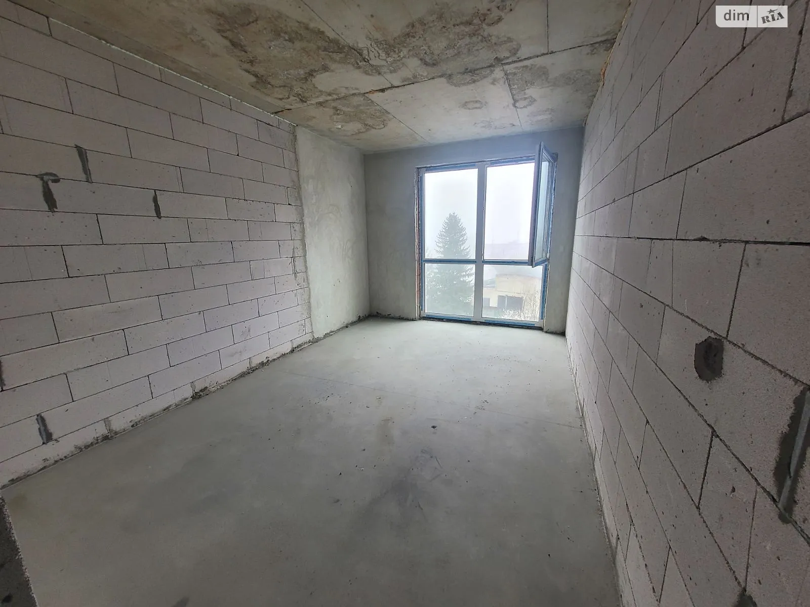 Продается 2-комнатная квартира 61 кв. м в Львове, ул. Камышовая, 11 - фото 1