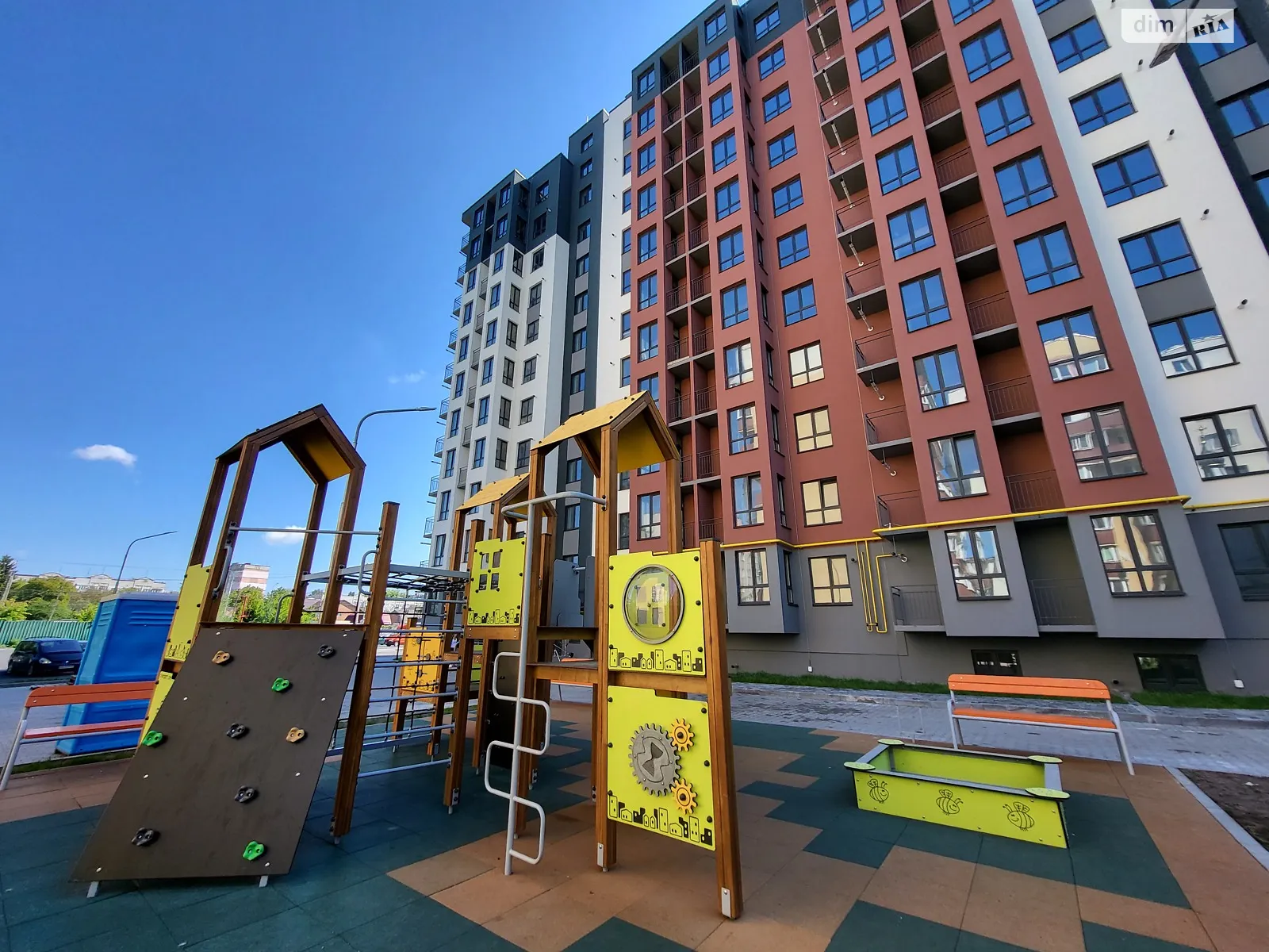 Продается 1-комнатная квартира 49.4 кв. м в Виннице, ул. Васильковая, 4В - фото 1