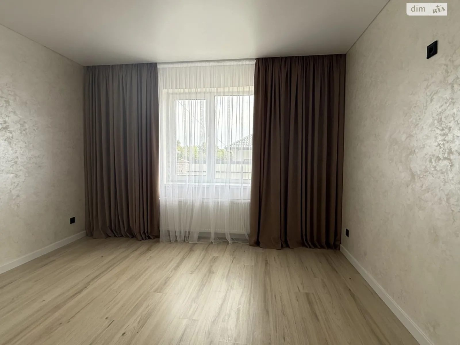 Продается одноэтажный дом 105 кв. м с балконом, цена: 132000 $ - фото 1