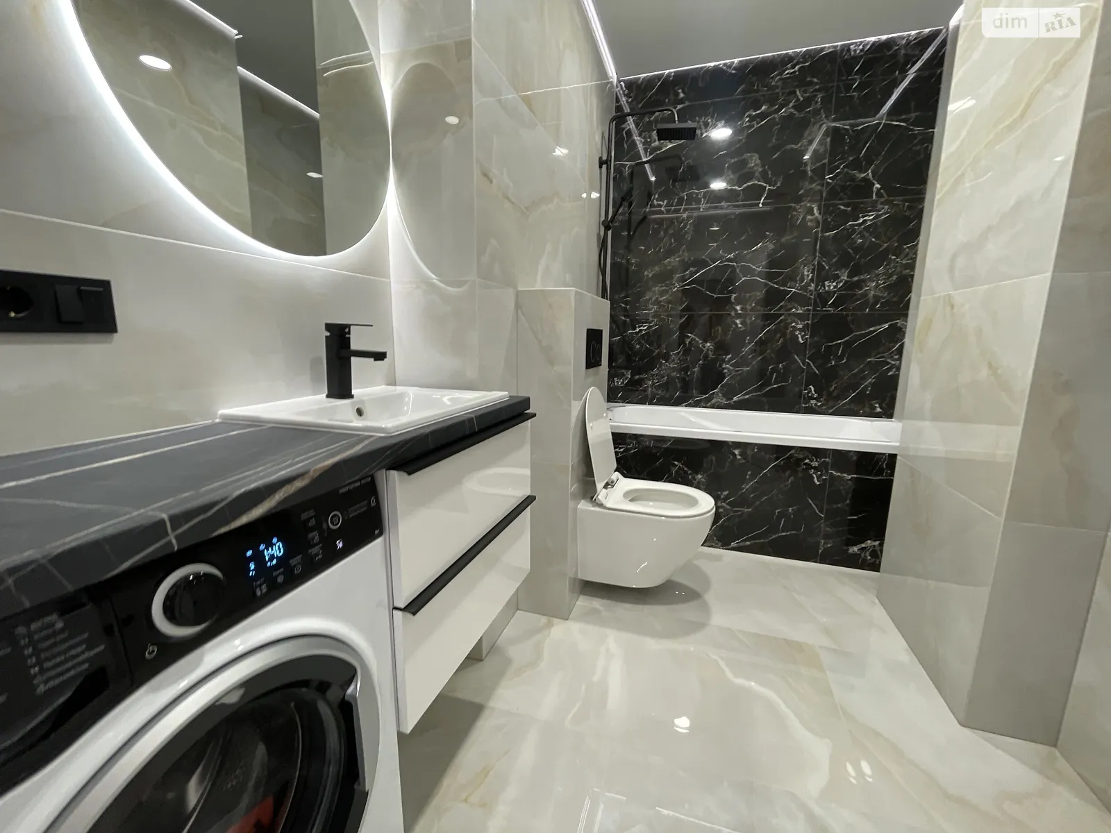 Продается 1-комнатная квартира 44.3 кв. м в Ивано-Франковске, цена: 82000 $ - фото 1