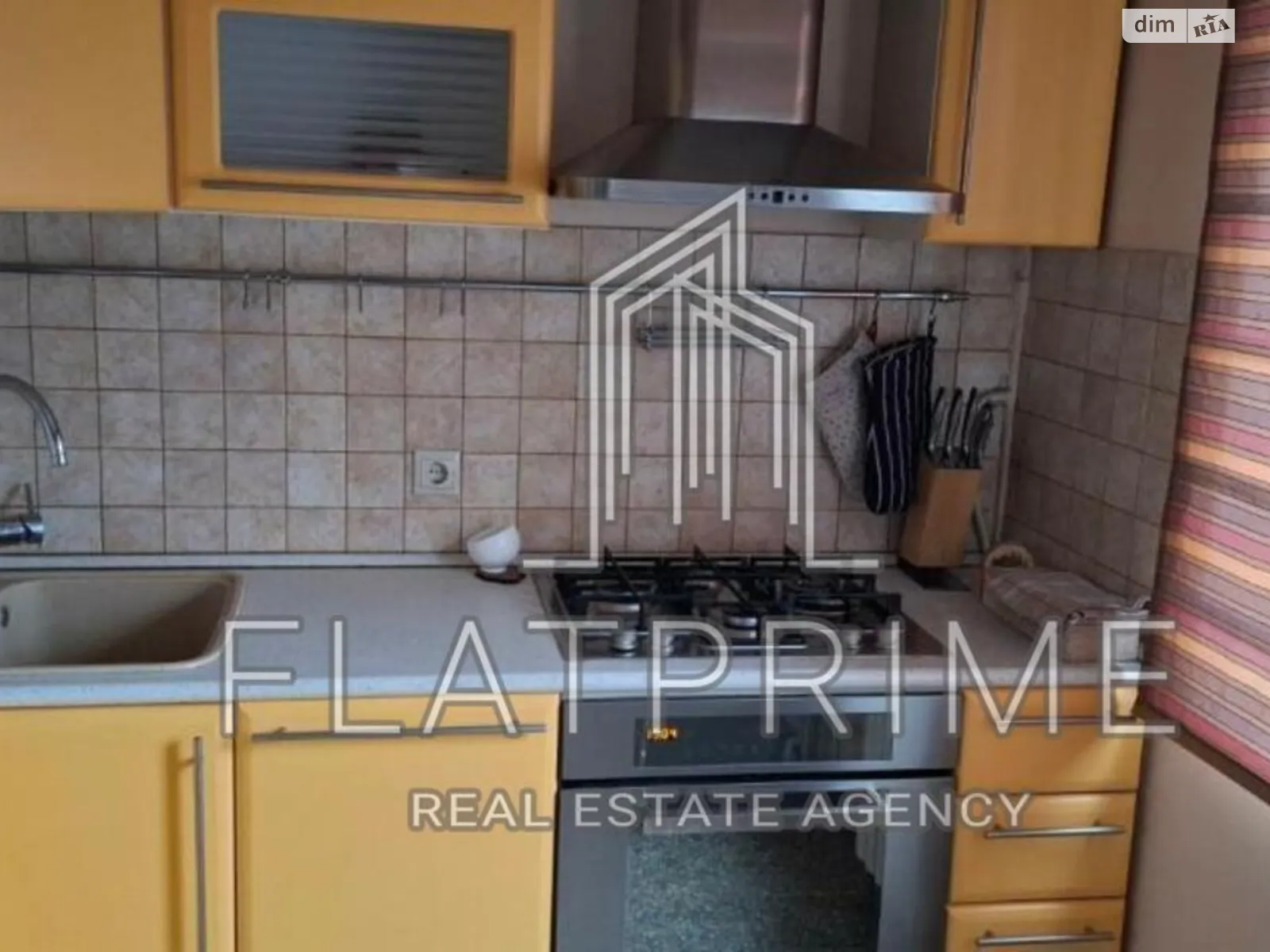 Продается 2-комнатная квартира 52 кв. м в Киеве, ул. Иорданская, 9В - фото 1