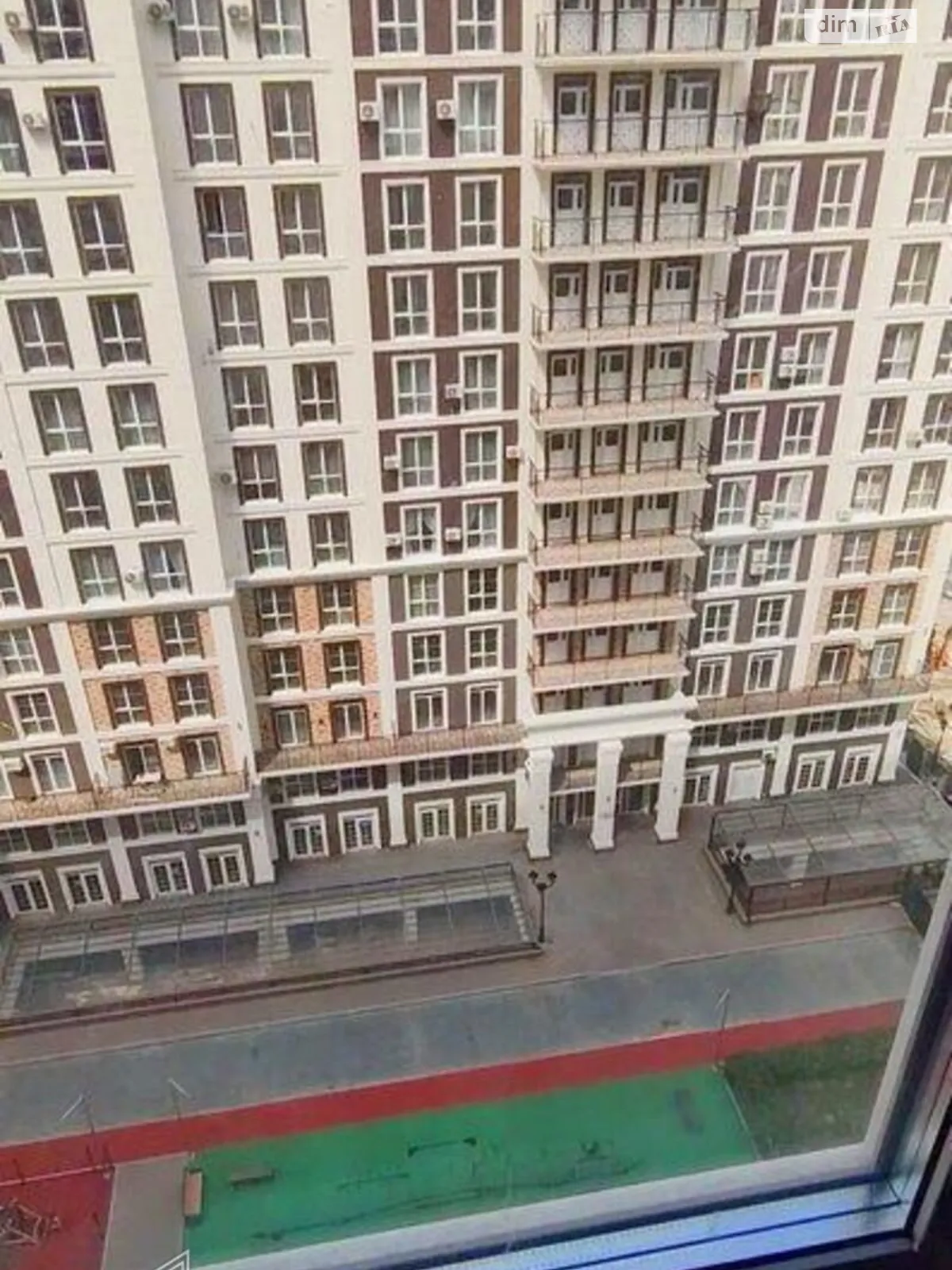 Продається 1-кімнатна квартира 41 кв. м у Києві, вул. Михайла Максимовича, 24В - фото 1