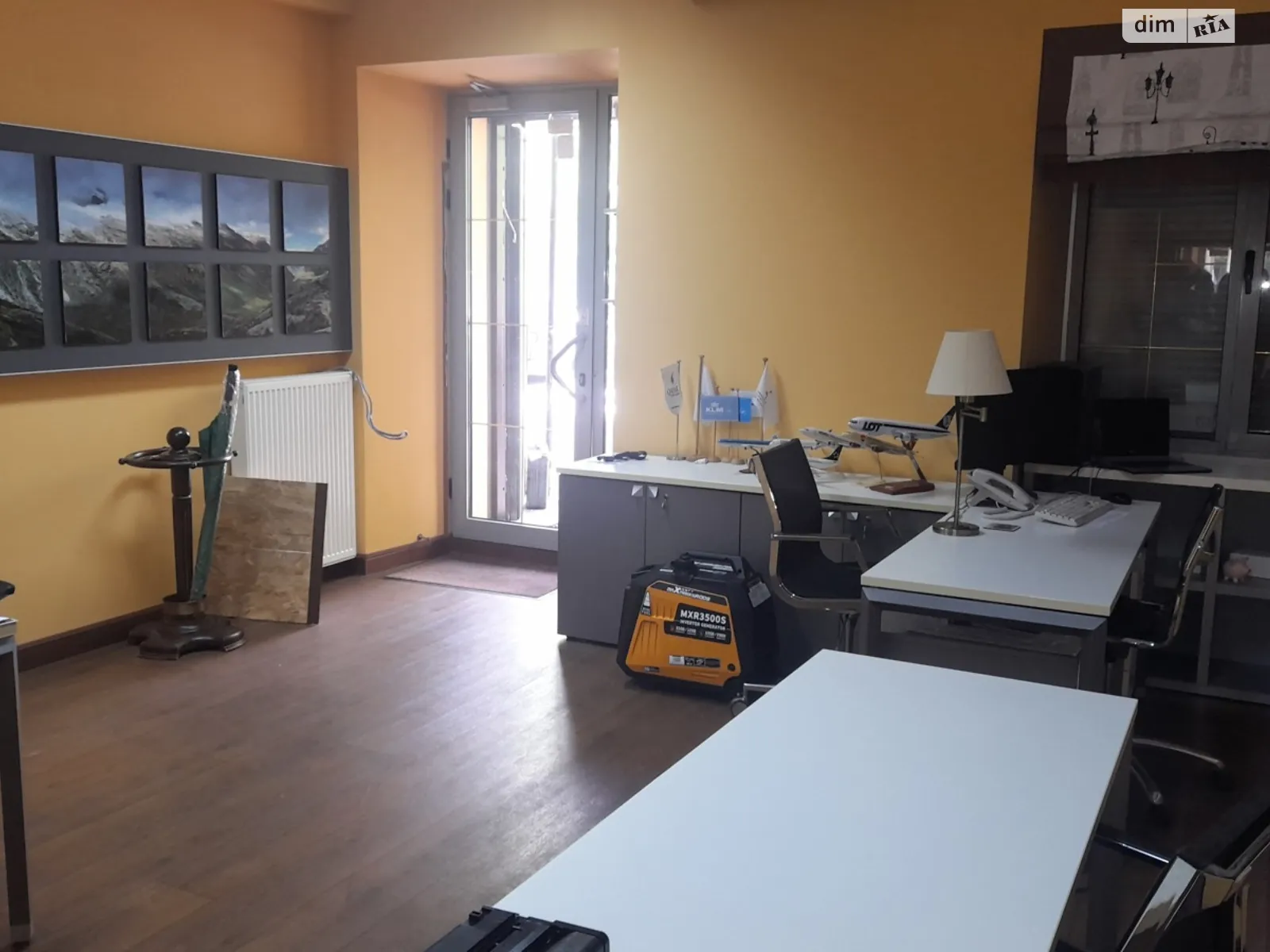 Продается 3-комнатная квартира 72 кв. м в Одессе, ул. Университетская - фото 1