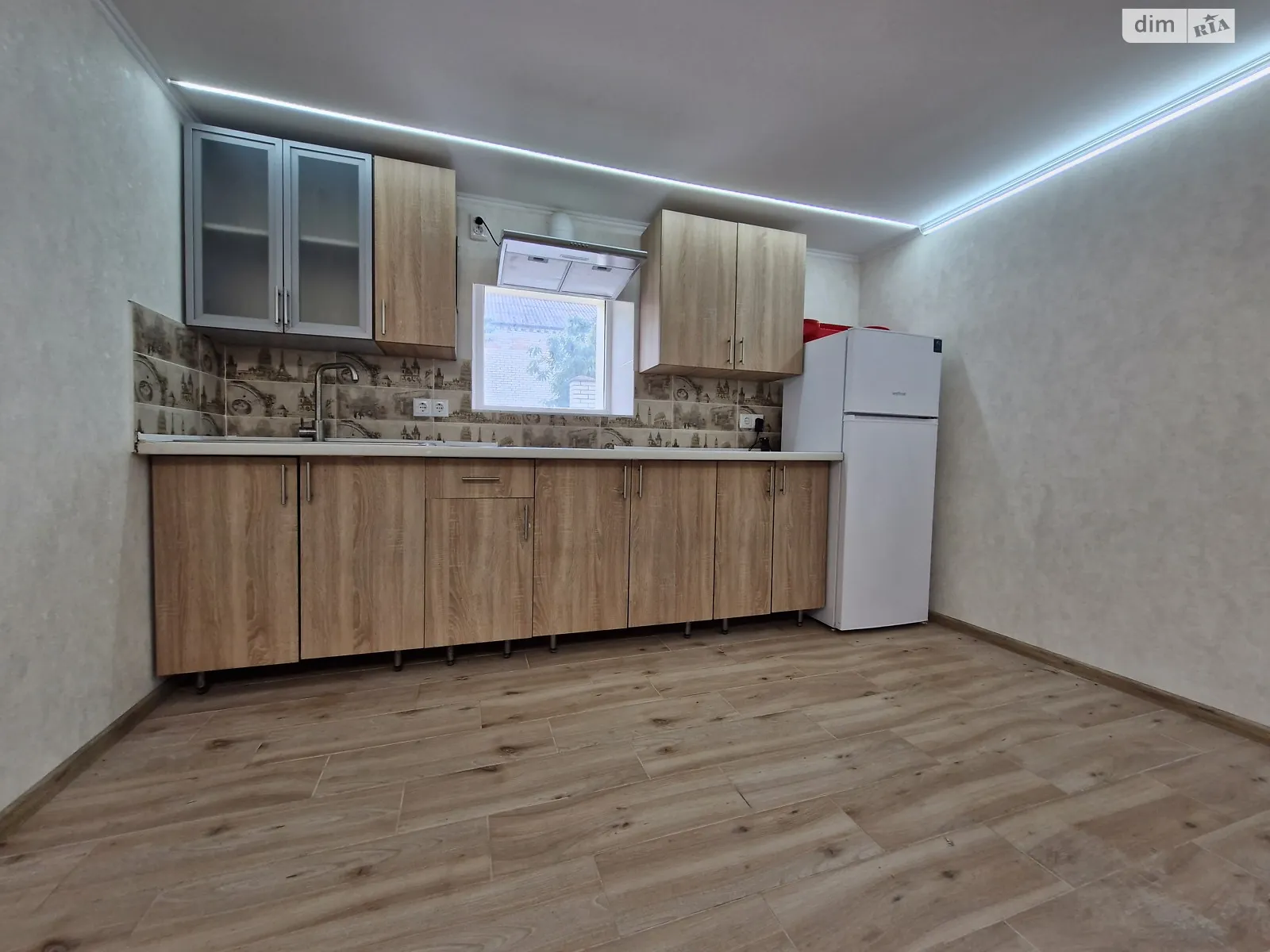 Сдается в оренду частина будинку 25 кв. м с басейном, цена: 11000 грн - фото 1