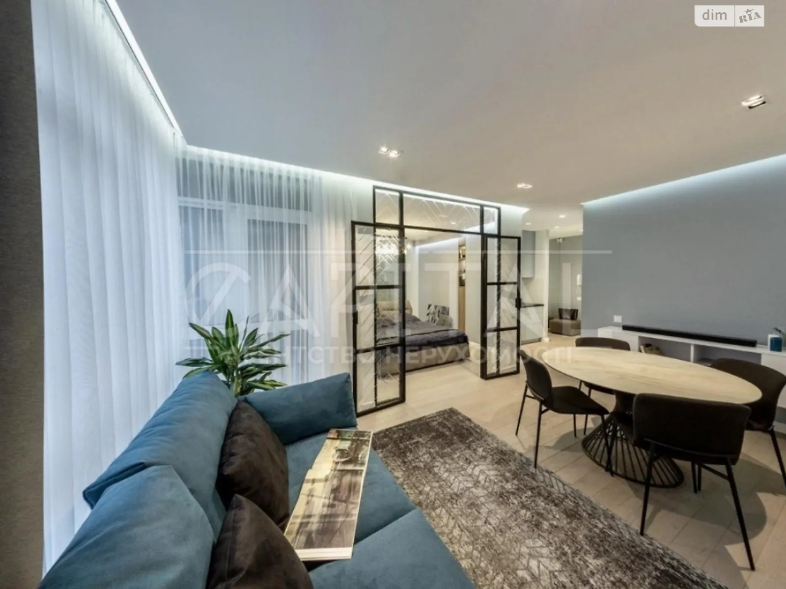 Сдается в аренду 1-комнатная квартира 42 кв. м в, цена: 1200 $ - фото 1
