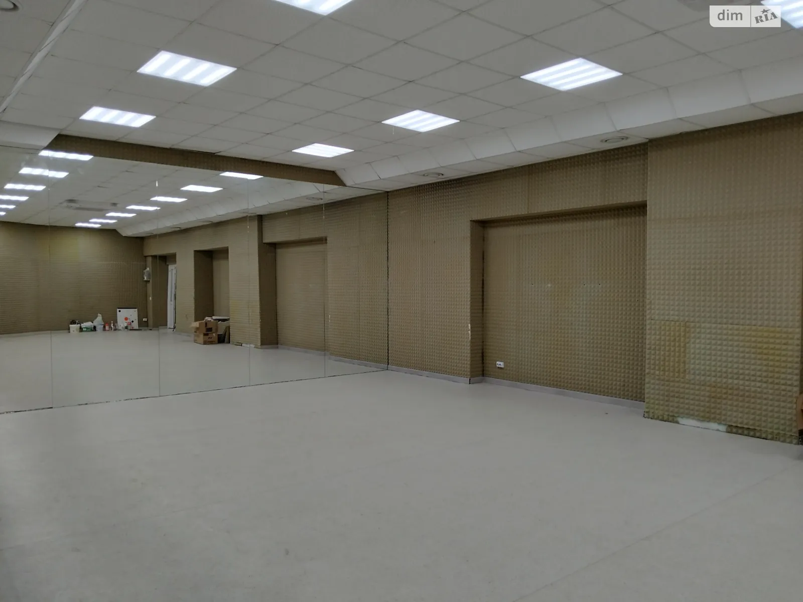 Здається в оренду об'єкт сфери послуг 90 кв. м в 3-поверховій будівлі, цена: 18000 грн - фото 1